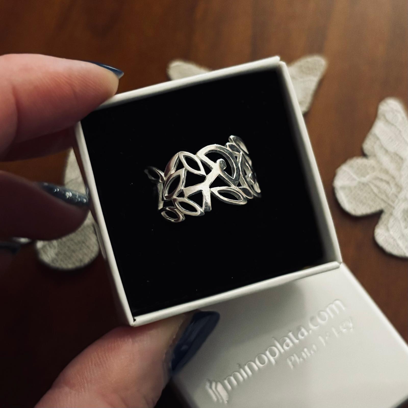 Anillo calado indalos de Plata de ley 925 4