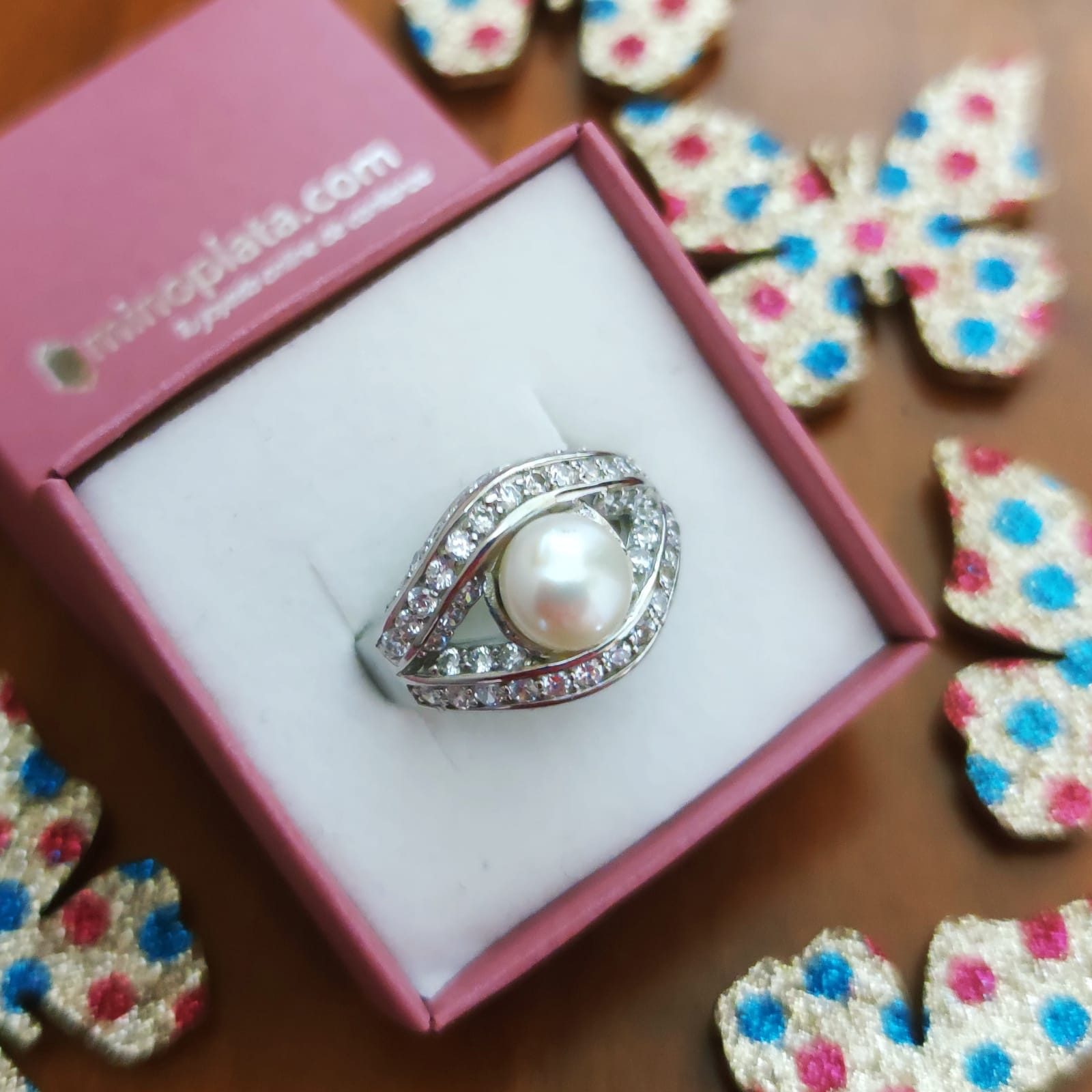 Anillo de Plata de ley rodiada con Perla cultivada y Circonitas 1