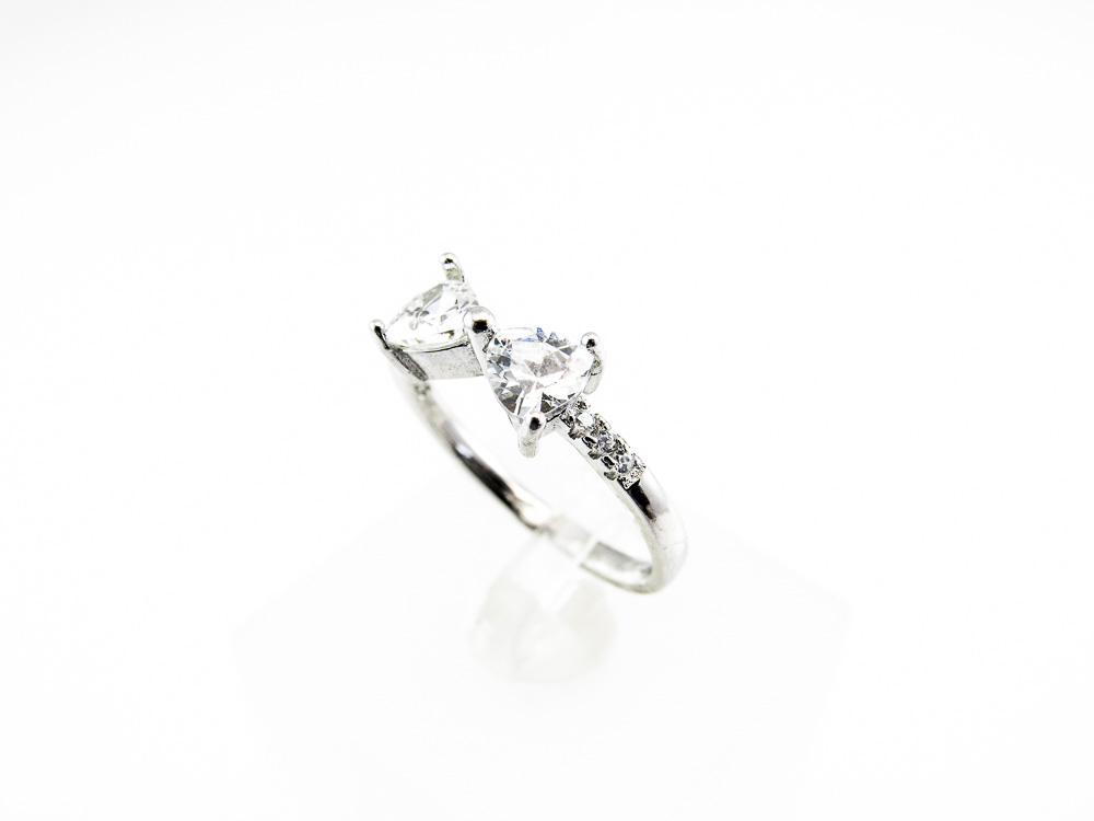 Anillo lazo de Plata de ley rodiada con Circonitas 1