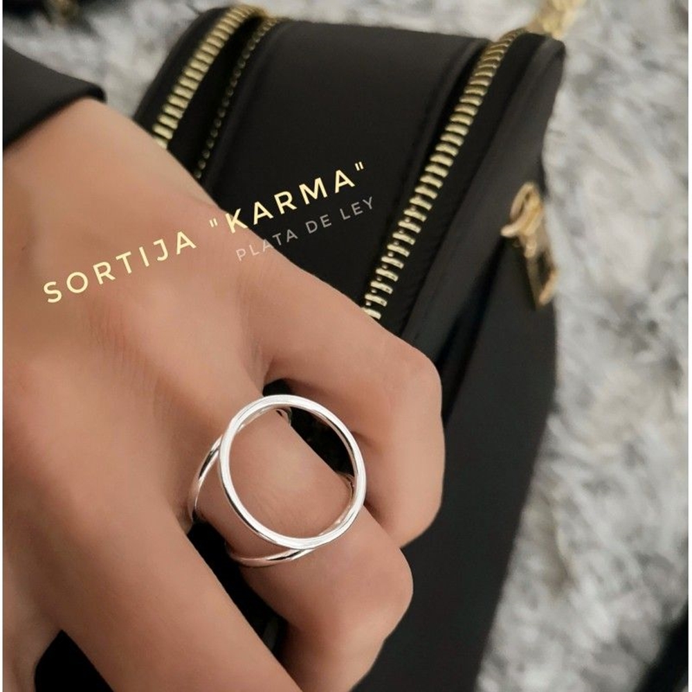 Anillo triple Karma de Plata de ley 2