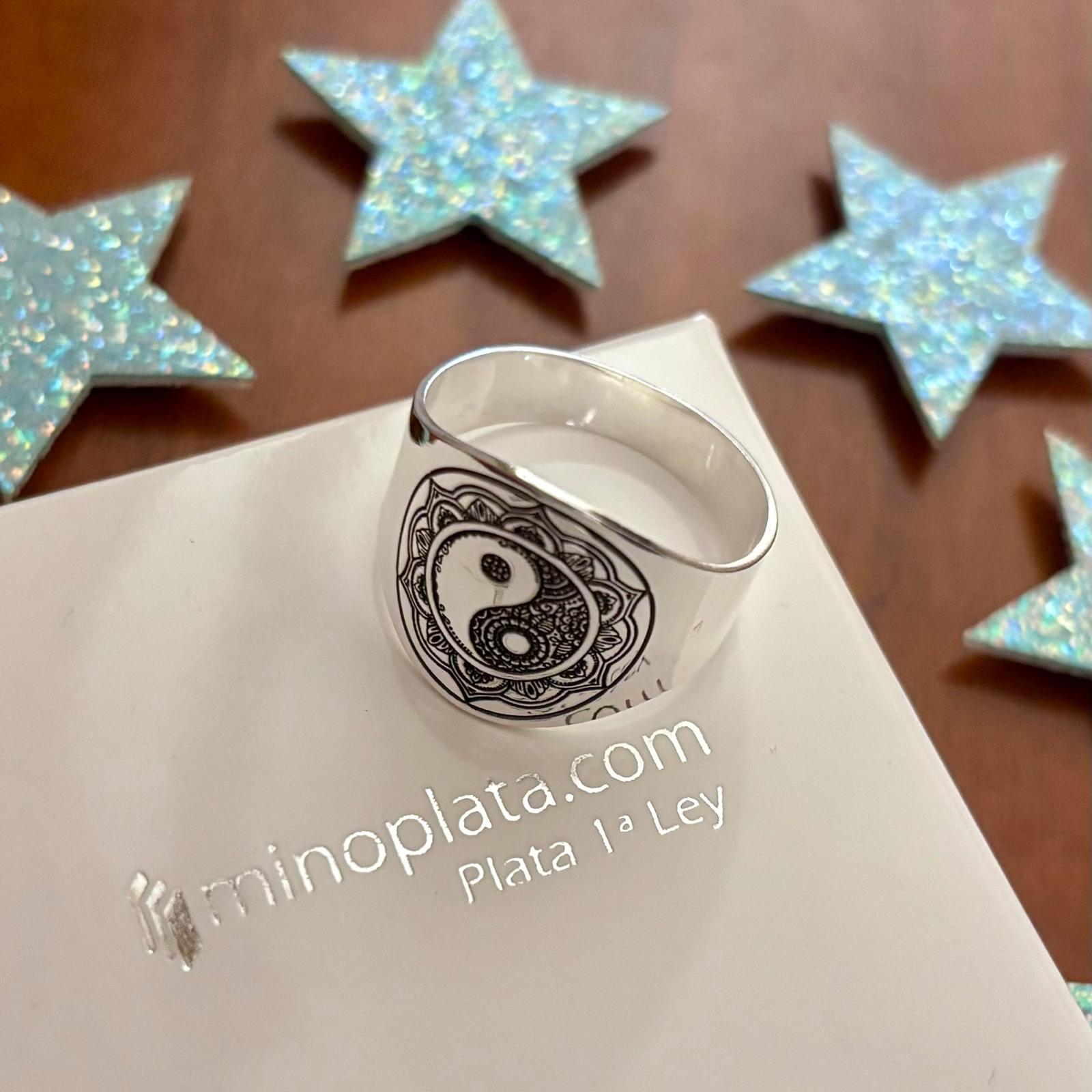 Anillo Yin Yang de Plata de ley 4
