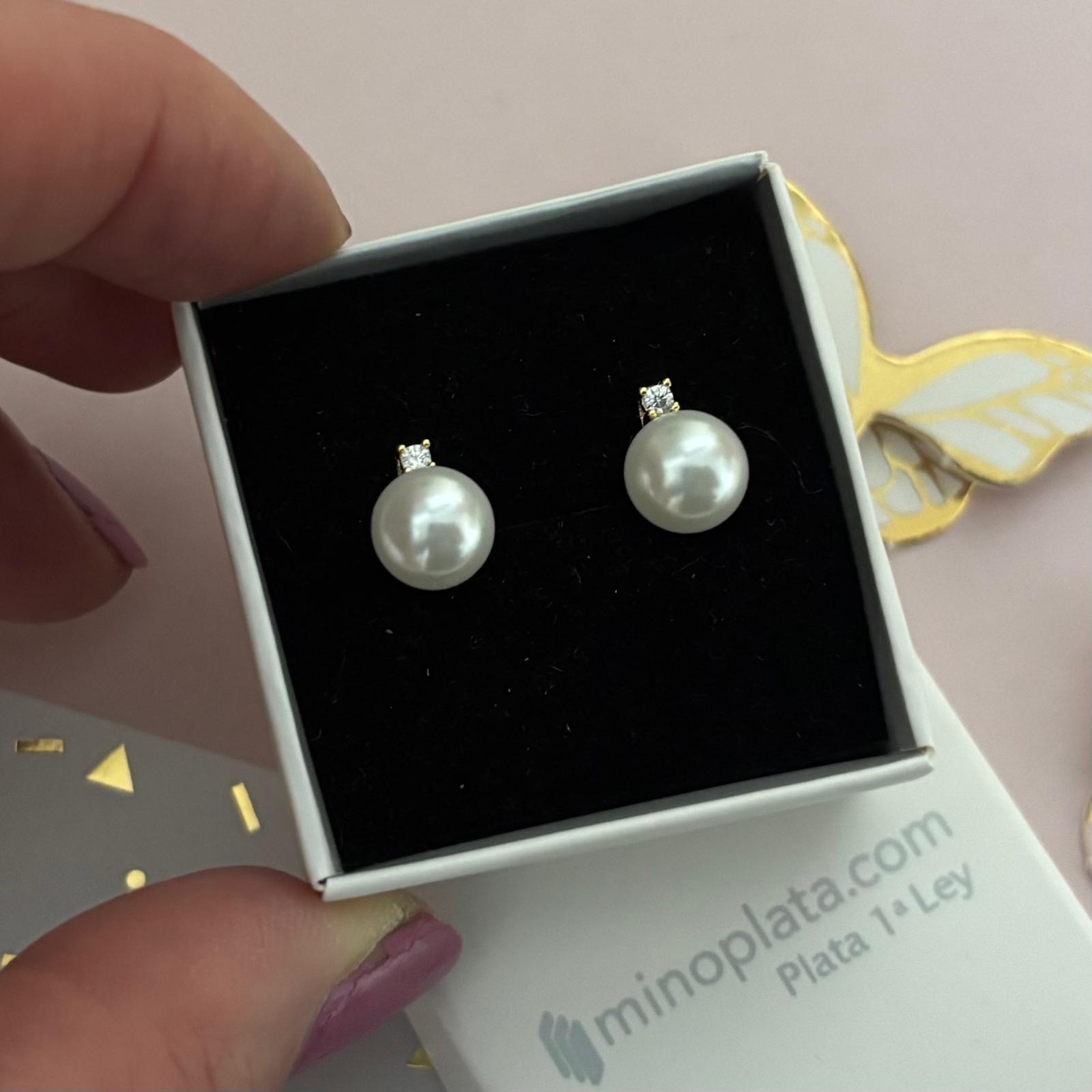 Pendientes Perlas cultivadas 8mm con Circonita en Plata dorada