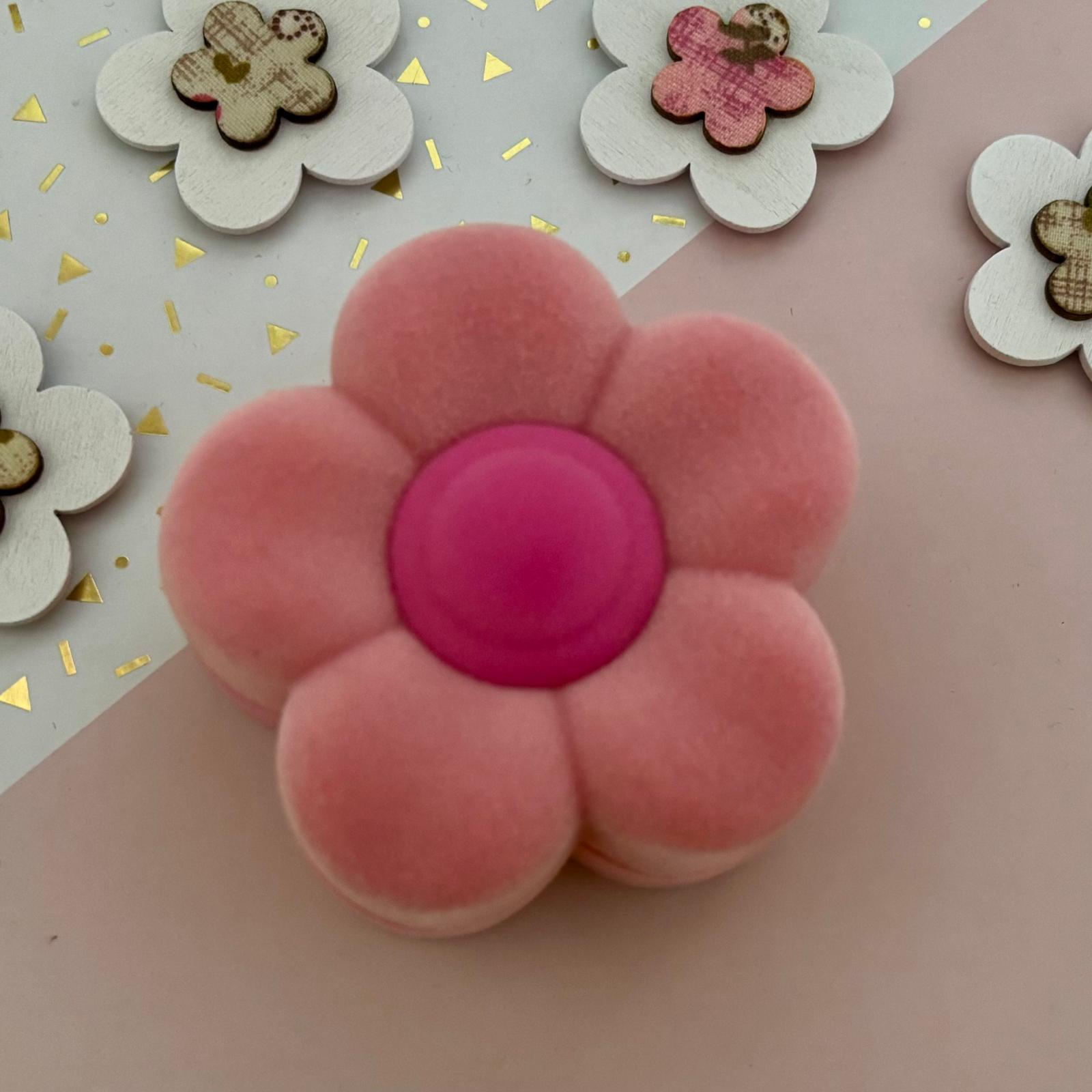 Estuche premium flor rosa 3