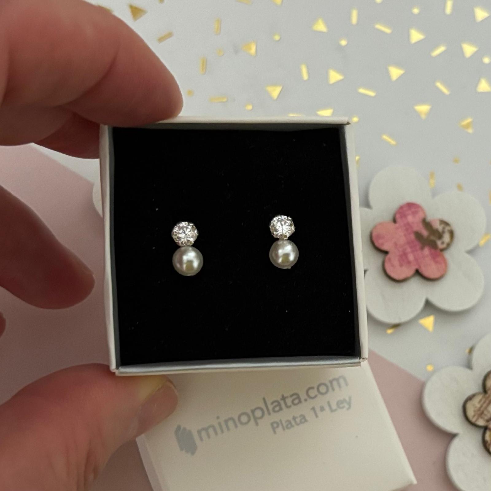 Pendientes Perlas 4mm con Circonita y cierre rosca seguridad 3