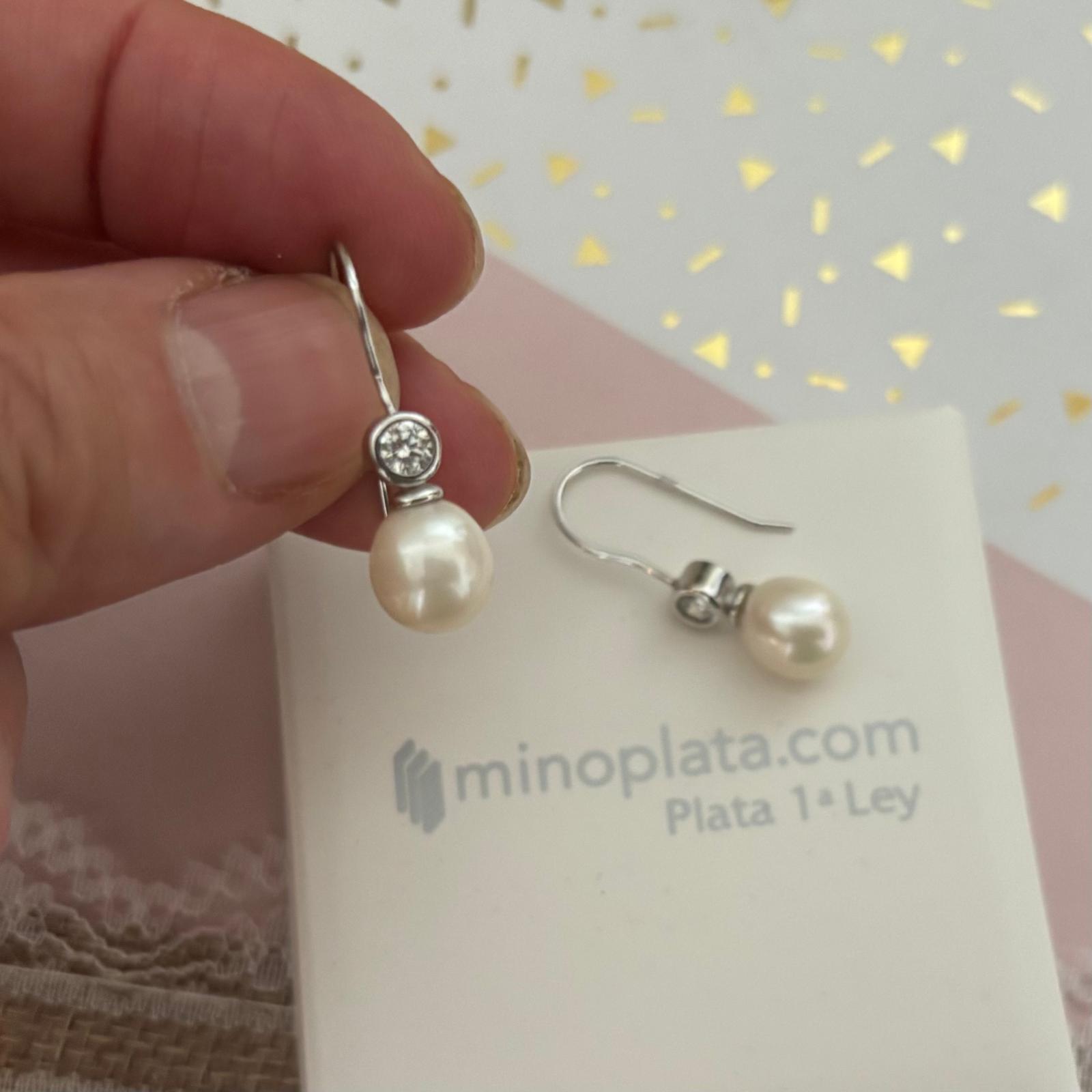 Pendientes Perlas cultivadas y Circonita colgante de Plata de ley rodiada 2