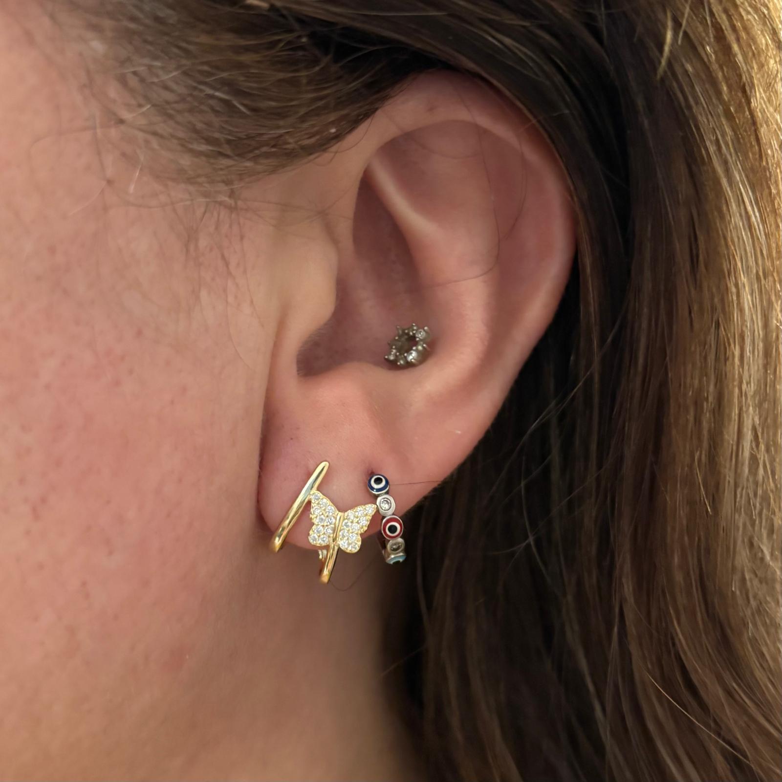 Pendientes mariposas de Plata chapada en Oro con Nácar y Circonitas 5