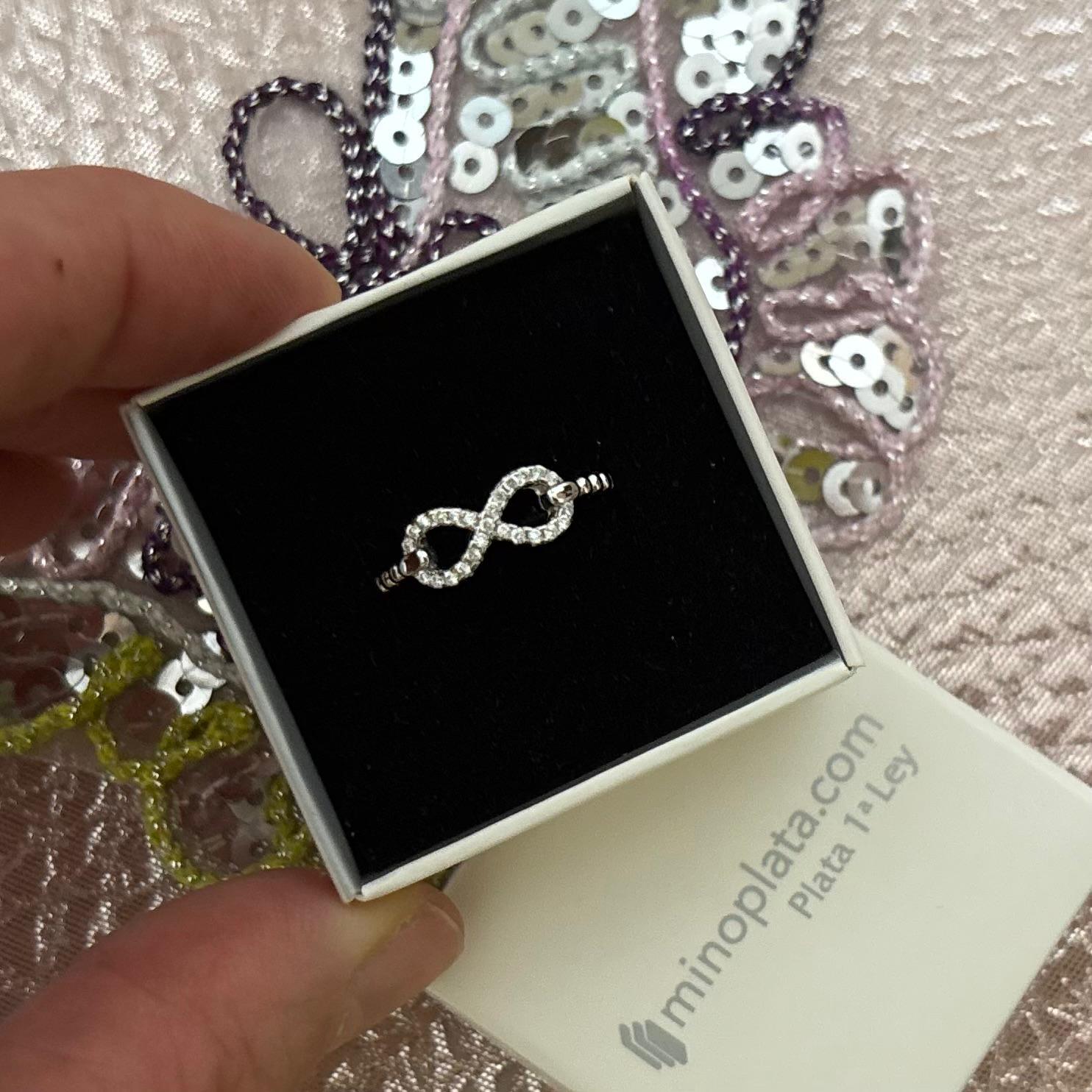 Anillo infinito de Plata de ley rodiada con Circonitas 3
