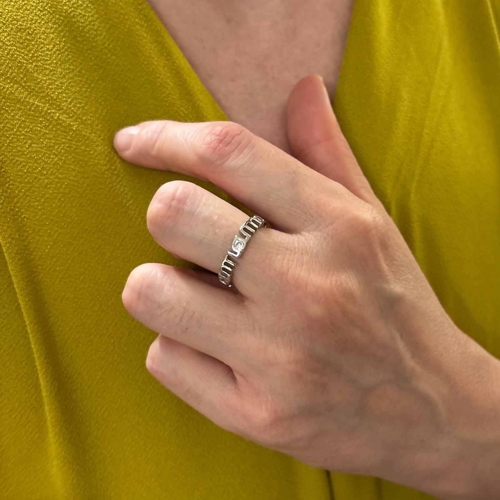 Anillo mama de Plata rodiada con Circonitas 2