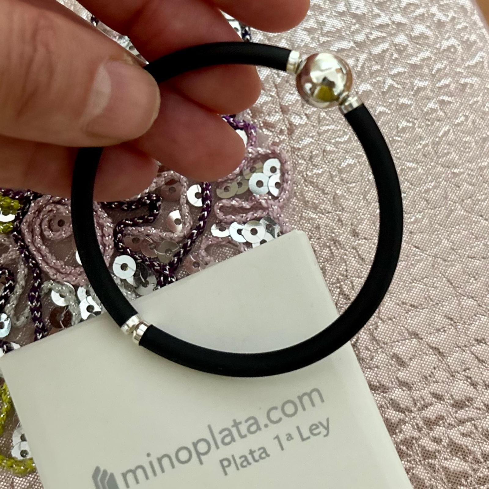 Pulsera elástica caucho negro y bola de Plata de ley 925 4