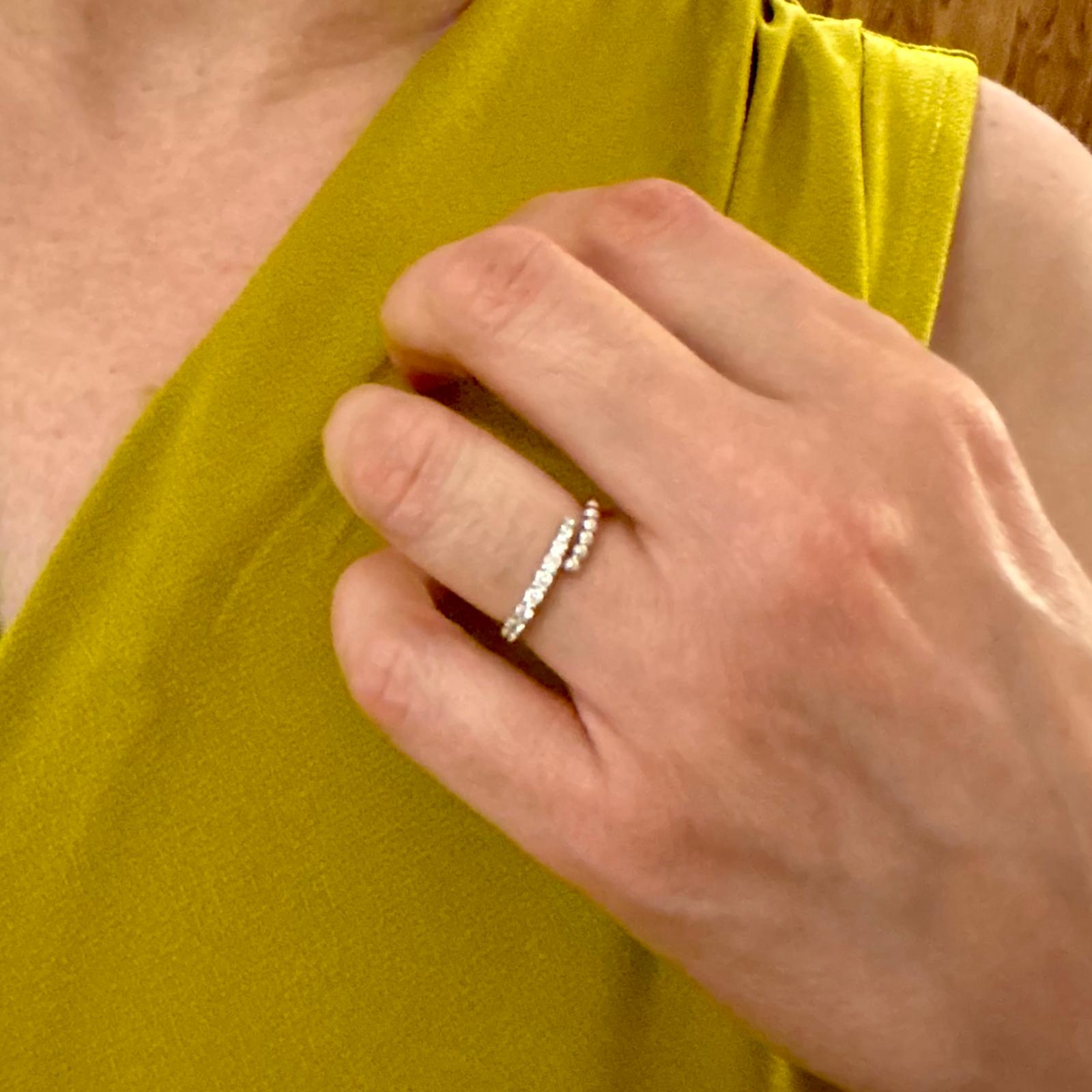 Anillo ajustable bolitas de Plata de ley rodiada y Circonitas 2