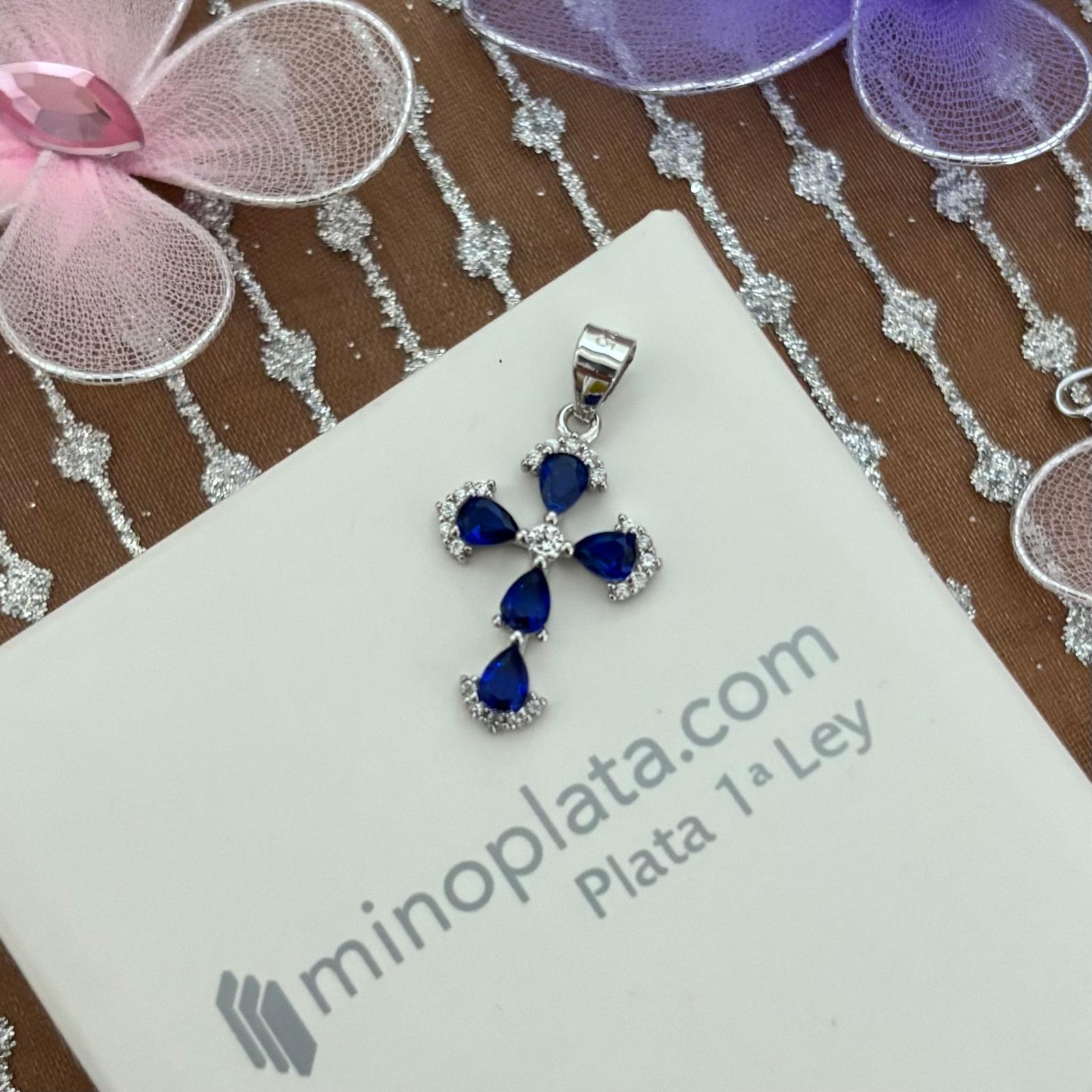Crucifijo de Plata de ley rodiada con Circonitas azul zafiro y blancas 19mm x 14mm 3