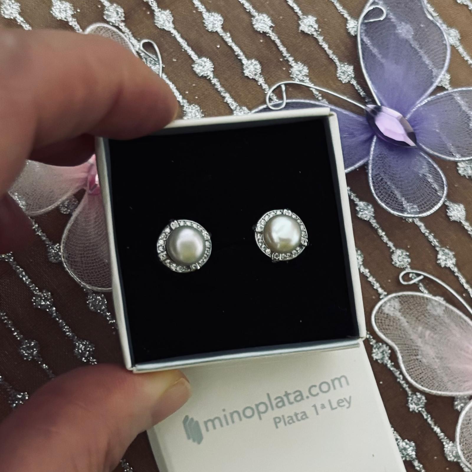 Pendientes de novia en Plata rodiada con Perlas cultivadas y Circonitas cierre omega 2