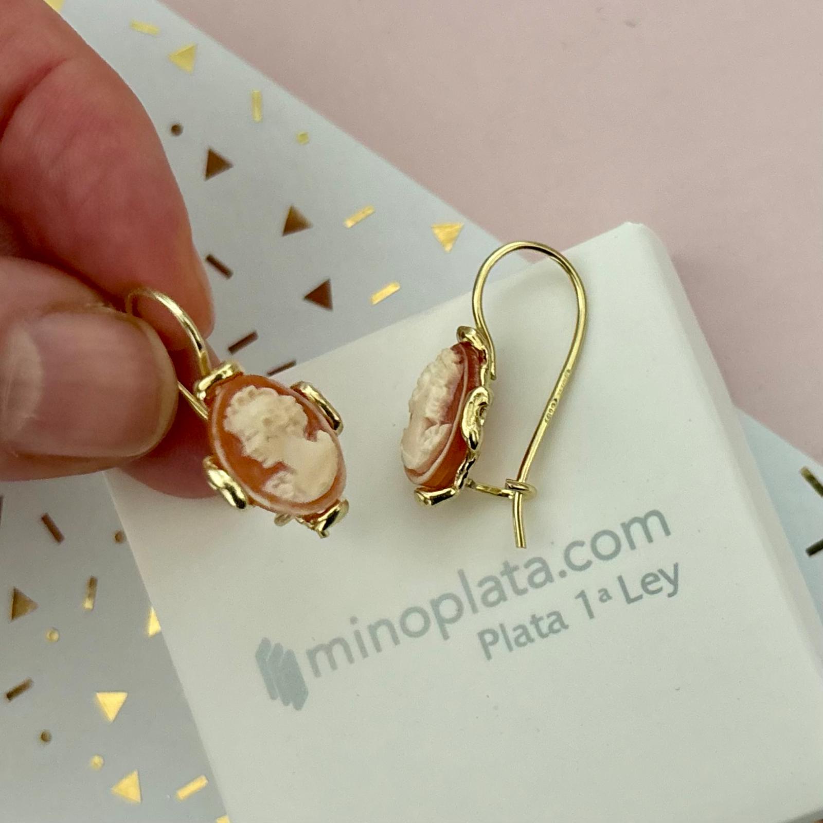 Pendientes largos camafeo concha y Plata de ley 925 baño de oro 2