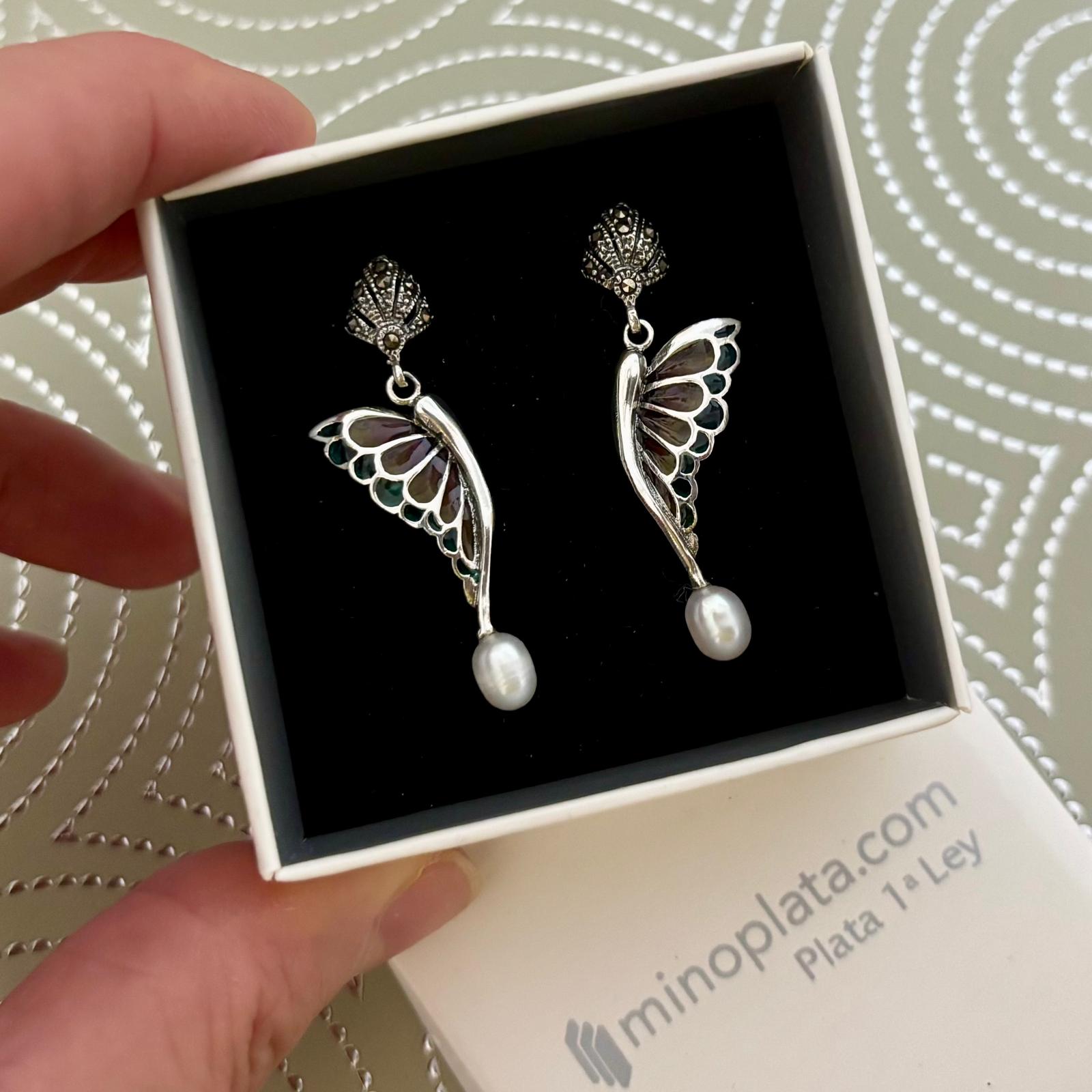 Pendientes asimétricos alas de mariposa de Plata vieja con Perlas y Marcasitas 4