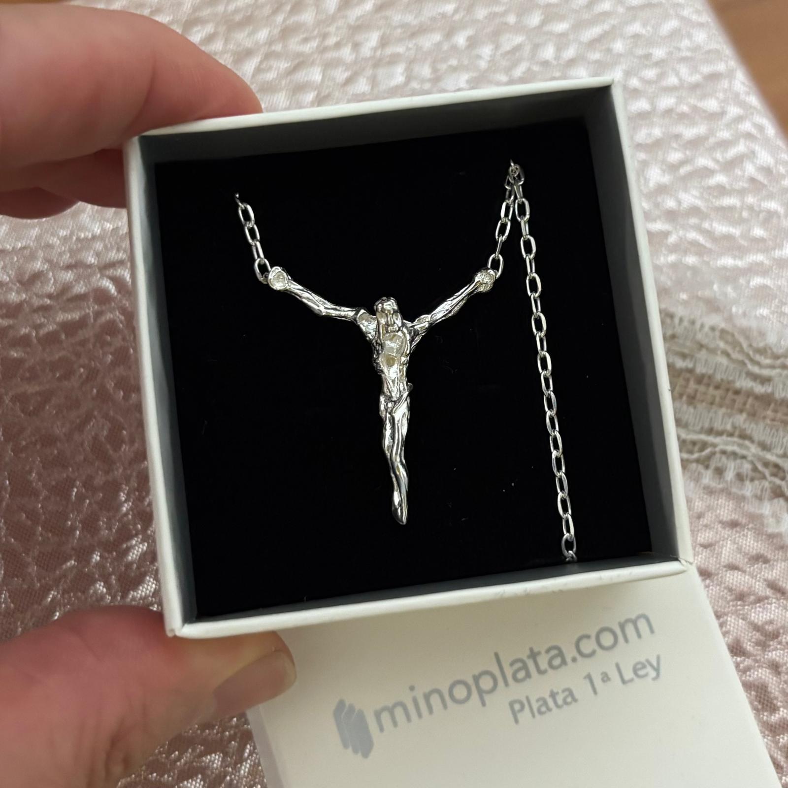 Gargantilla Cristo de Dalí en Plata de ley 925 4