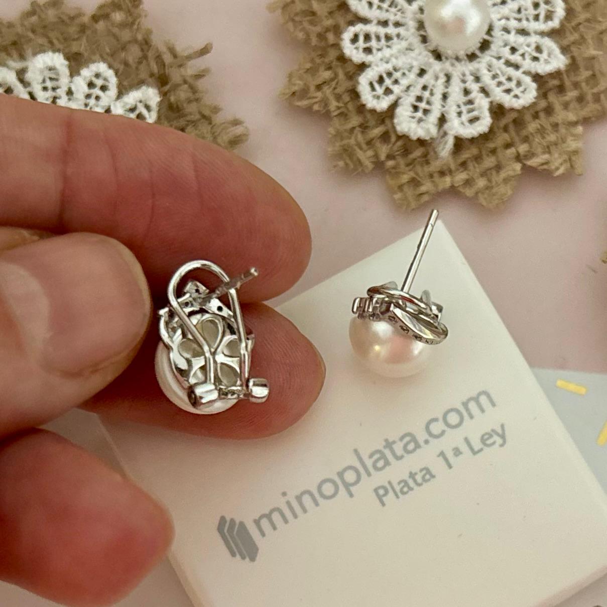 Pendientes Perlas cultivadas en Plata de ley rodiada y Circonitas cierre omega 3