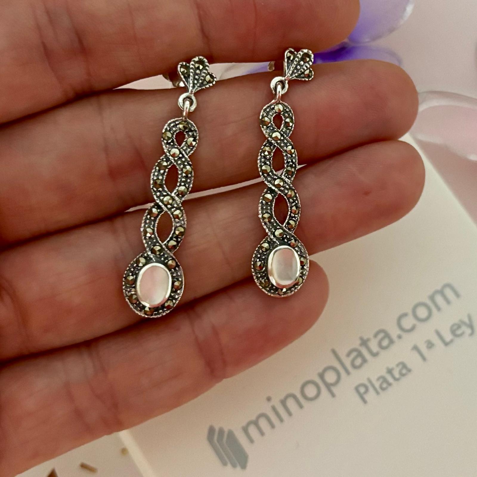 Pendientes de Plata envejecida con piedras Marcasitas y Nácar blanco 2