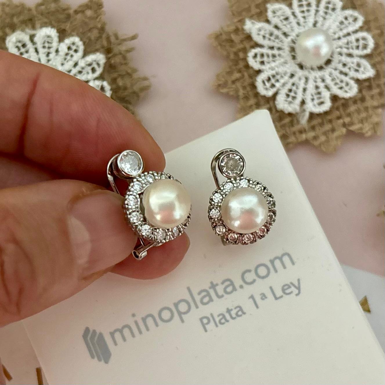 Pendientes novia de Plata rodiada con Perlas cultivadas y Circonitas cierre omega 1