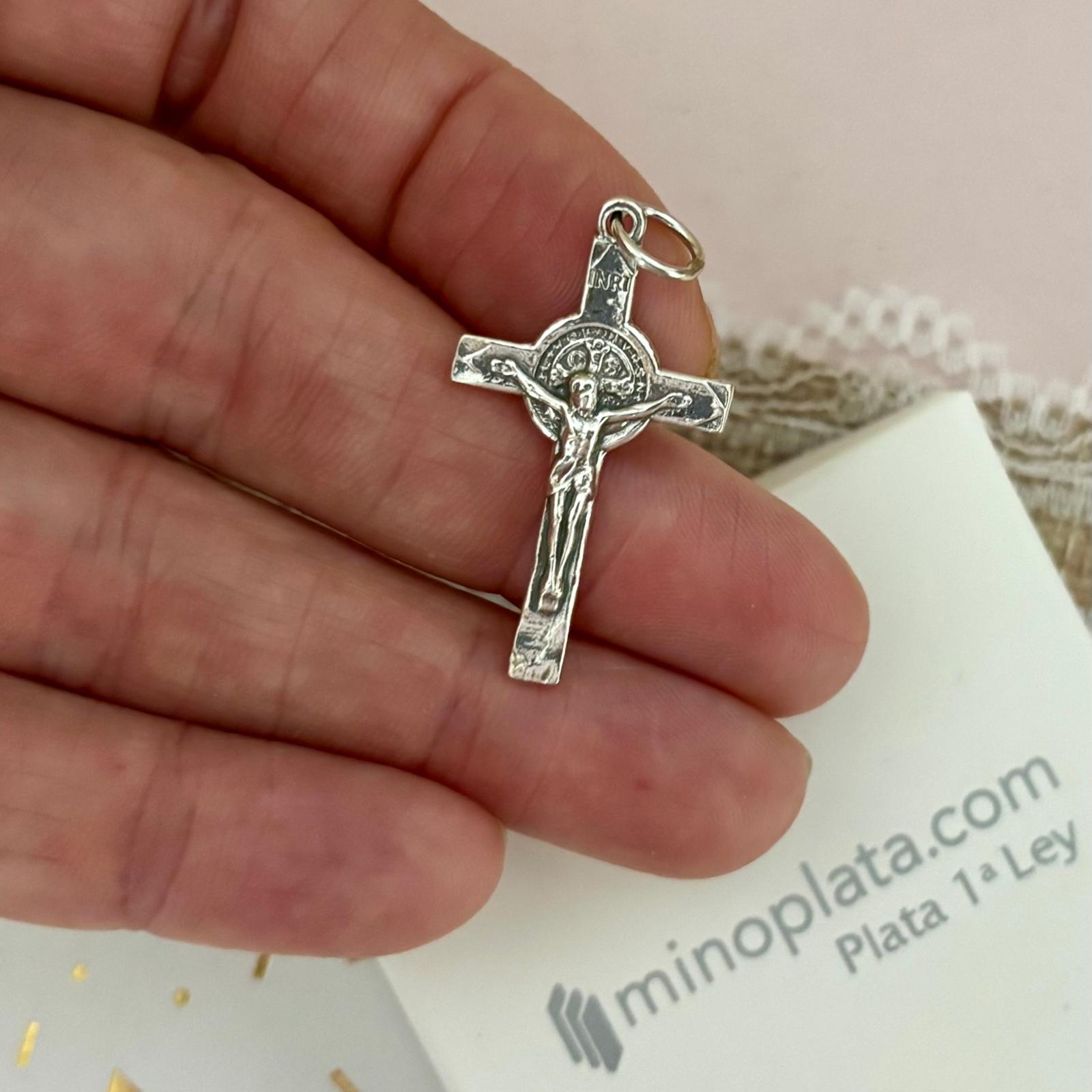 Cruz de San Benito de Plata de ley oxidada 30x19mm_1