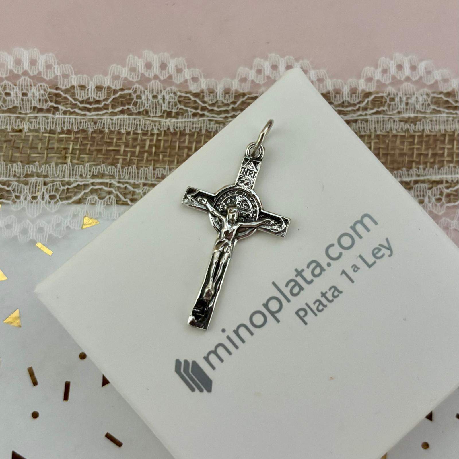 Cruz de San Benito de Plata de ley oxidada 30x19mm 3