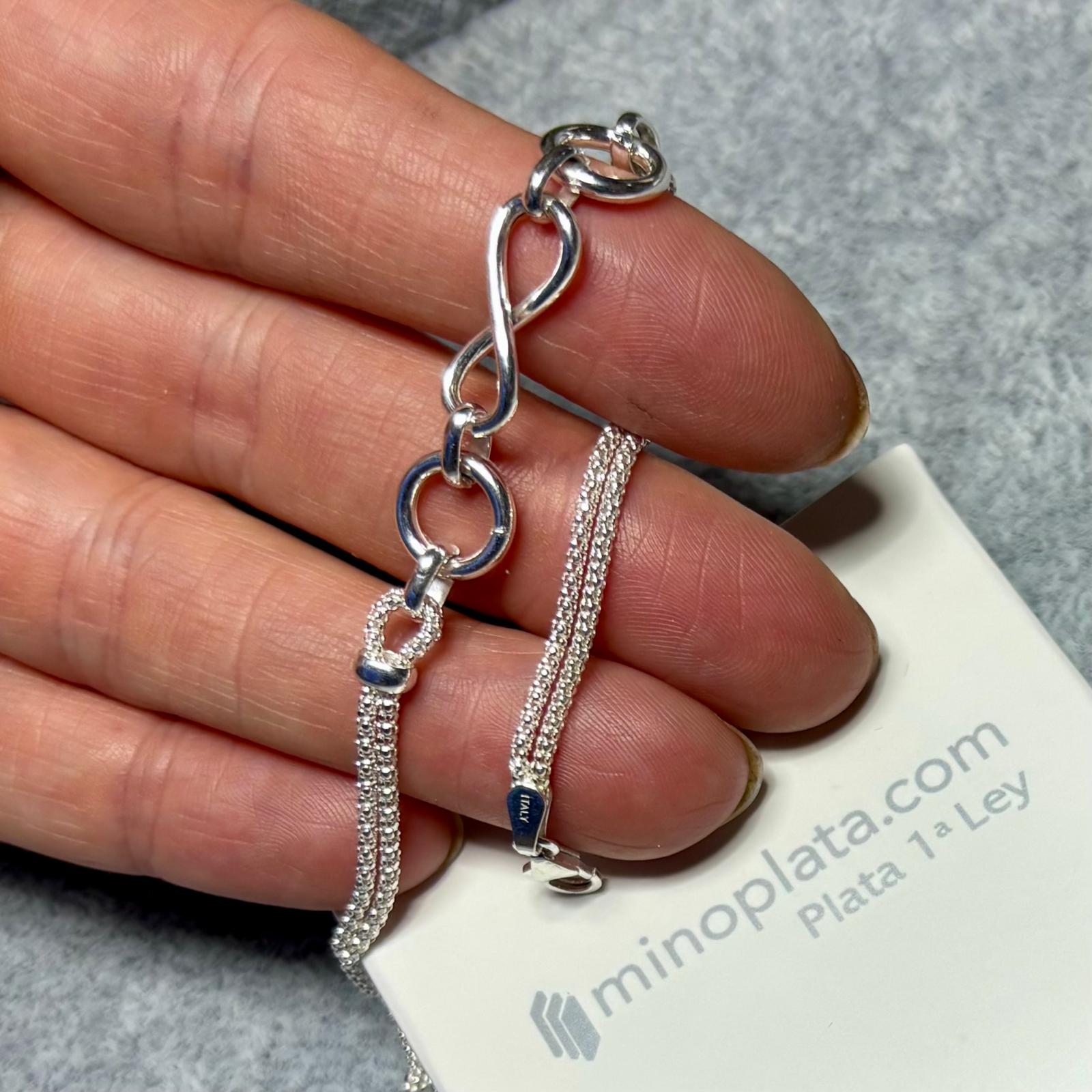 Pulsera cadena doble figuras infinito y karma de Plata de ley 925 4