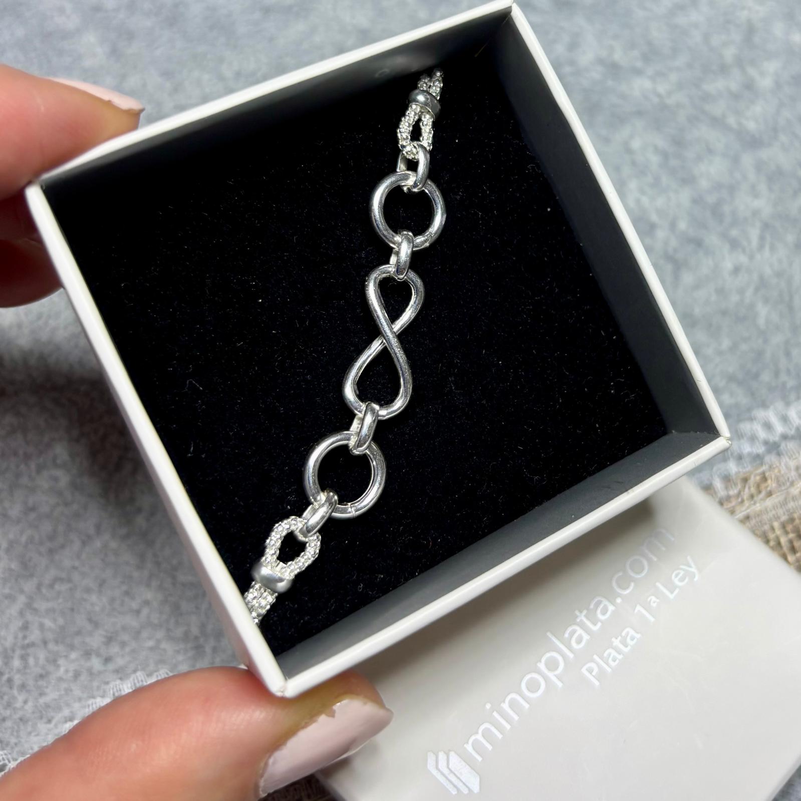 Pulsera cadena doble figuras infinito y karma de Plata de ley 925 5