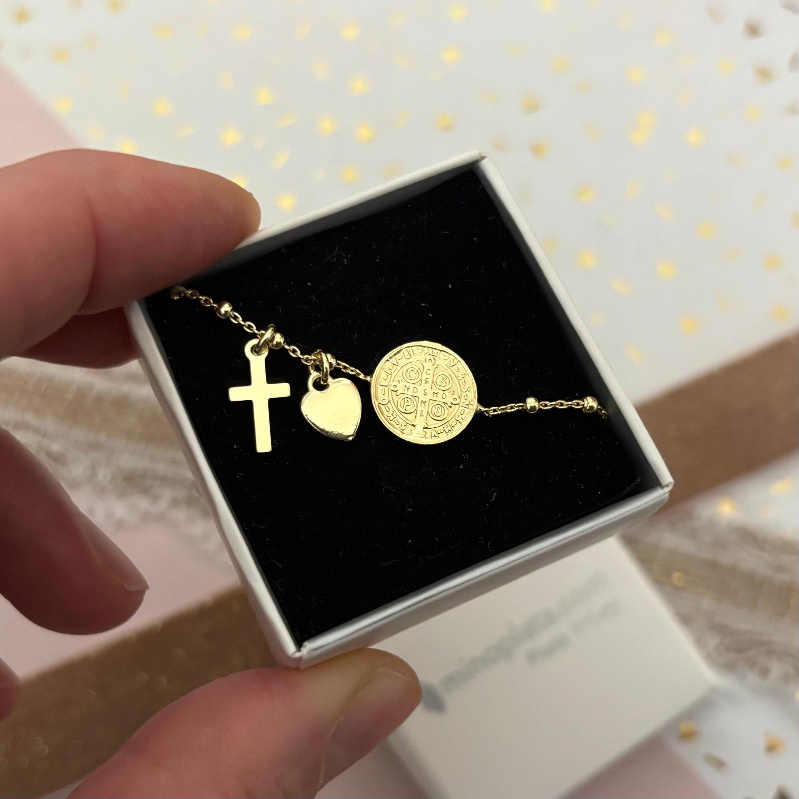 Pulsera Virgen Milagrosa y Cruz de San Benito bolitas de Plata de ley 925 chapada en Oro 3