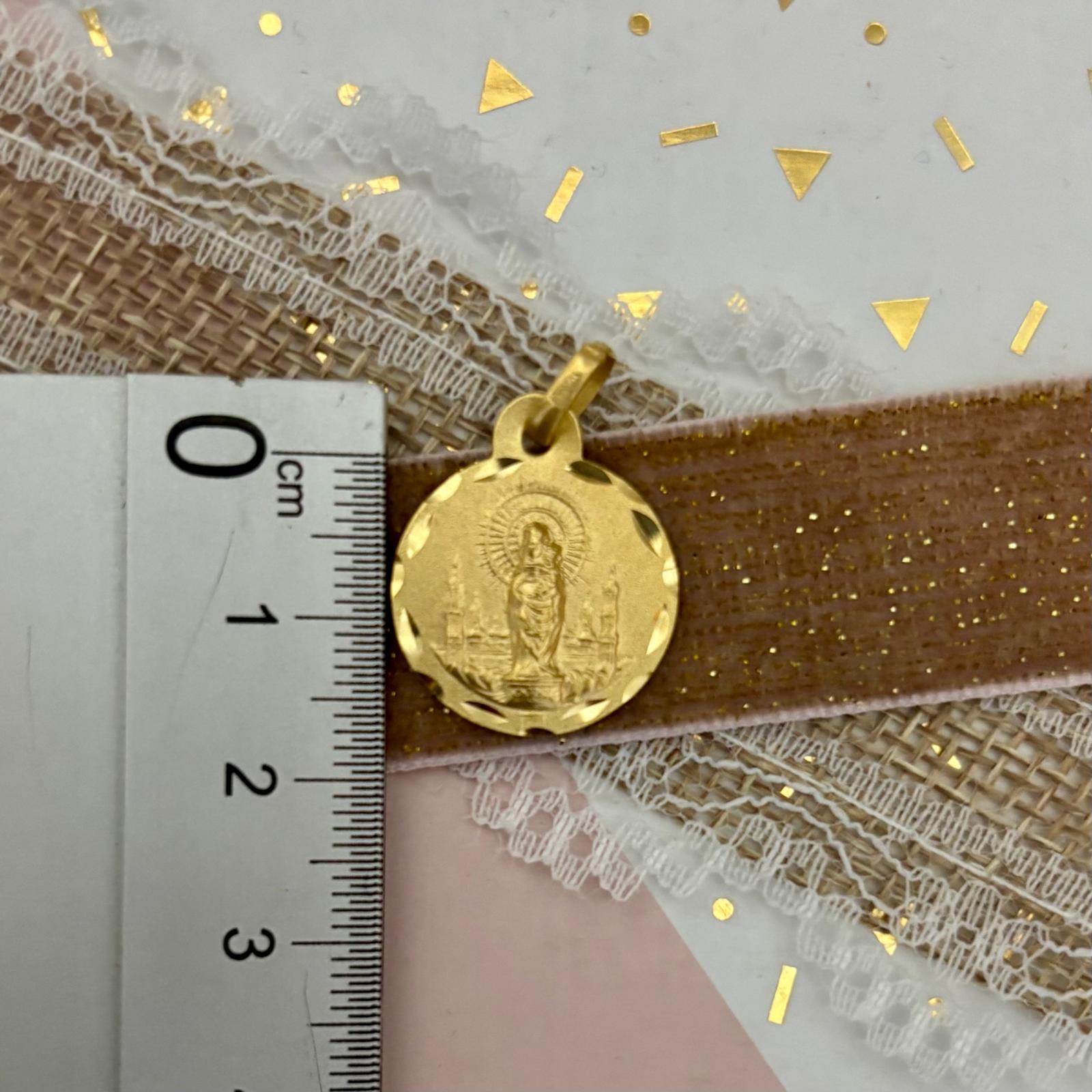 Medalla Virgen del Pilar Basílica 17mm de Plata de ley chapada en Oro 4