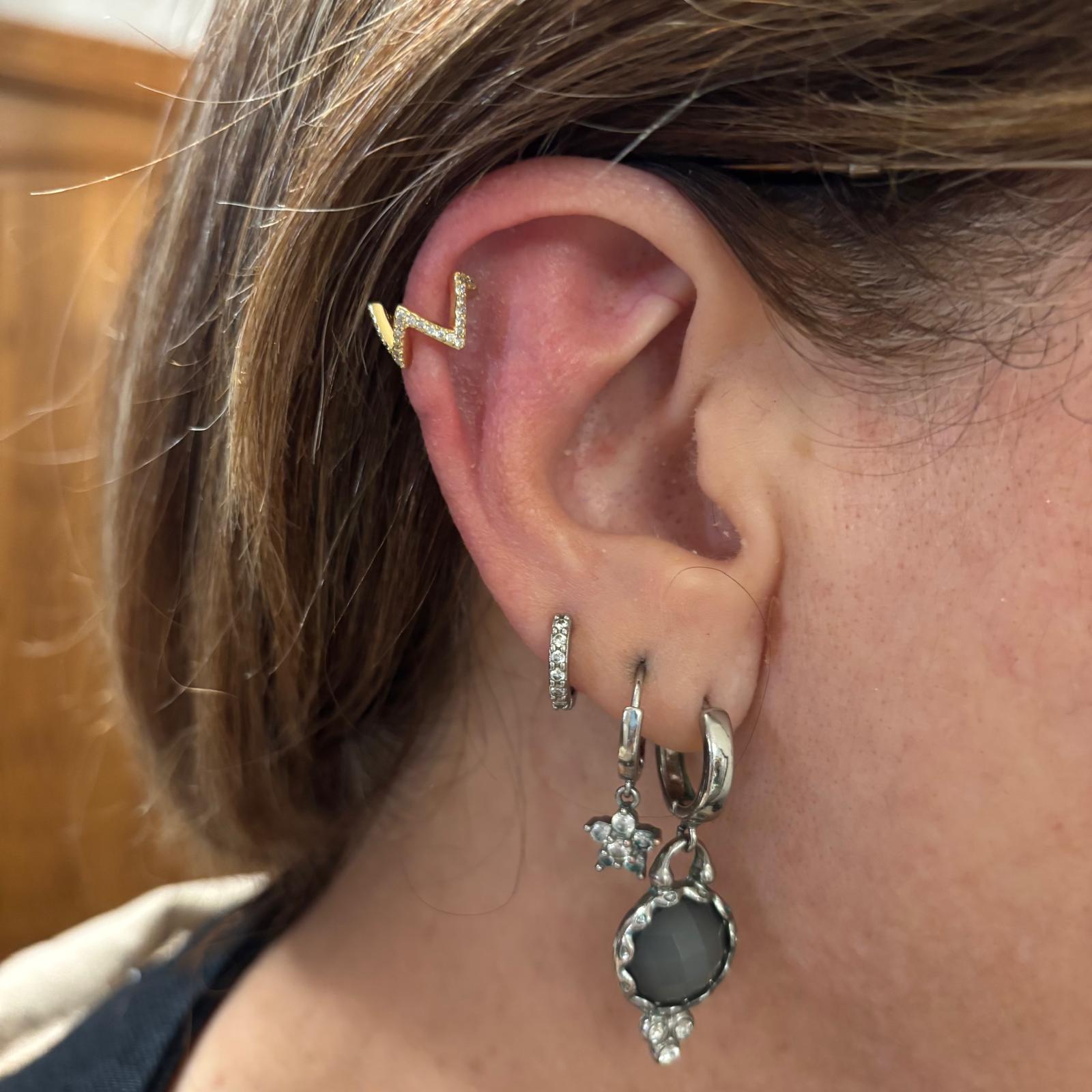 Pendiente suelto ajustable de Plata dorada con Circonitas micro 5