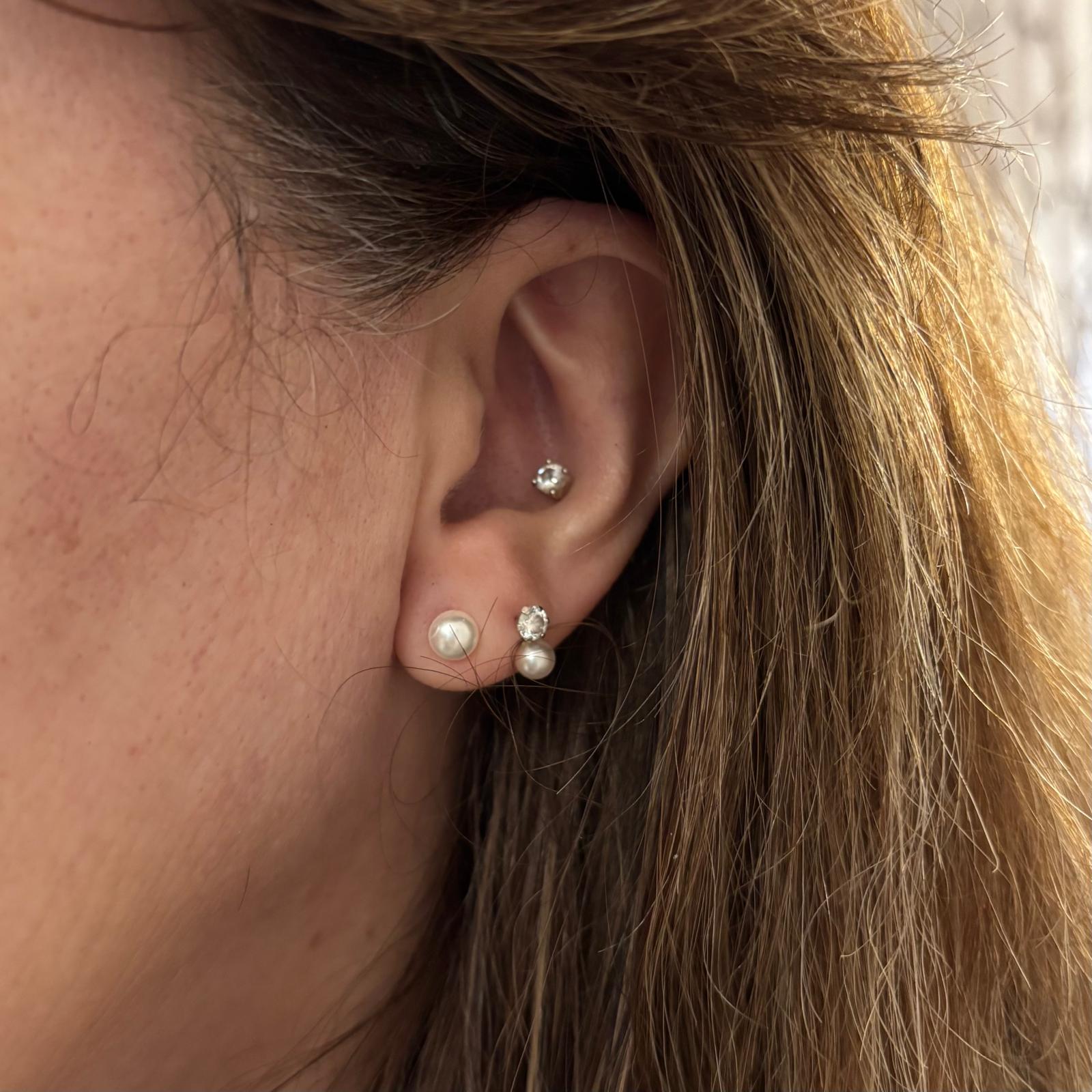 Pendientes media Perla 6mm sintética en Plata de ley 925 4