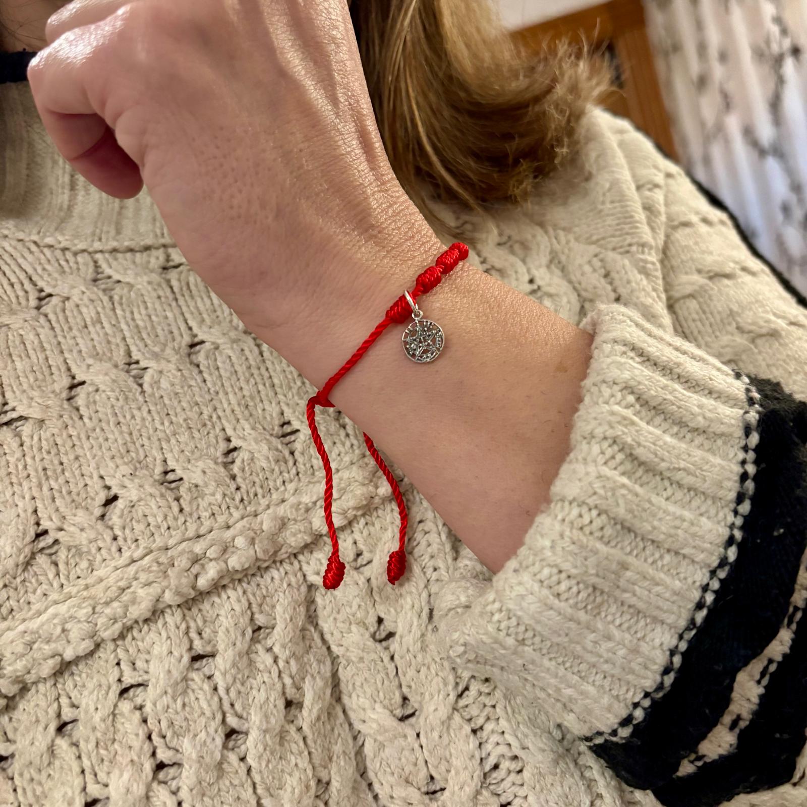 Pulsera roja siete nudos de seda ajustable con colgante Tetragramaton de Plata de ley 925 vieja  10mm 4