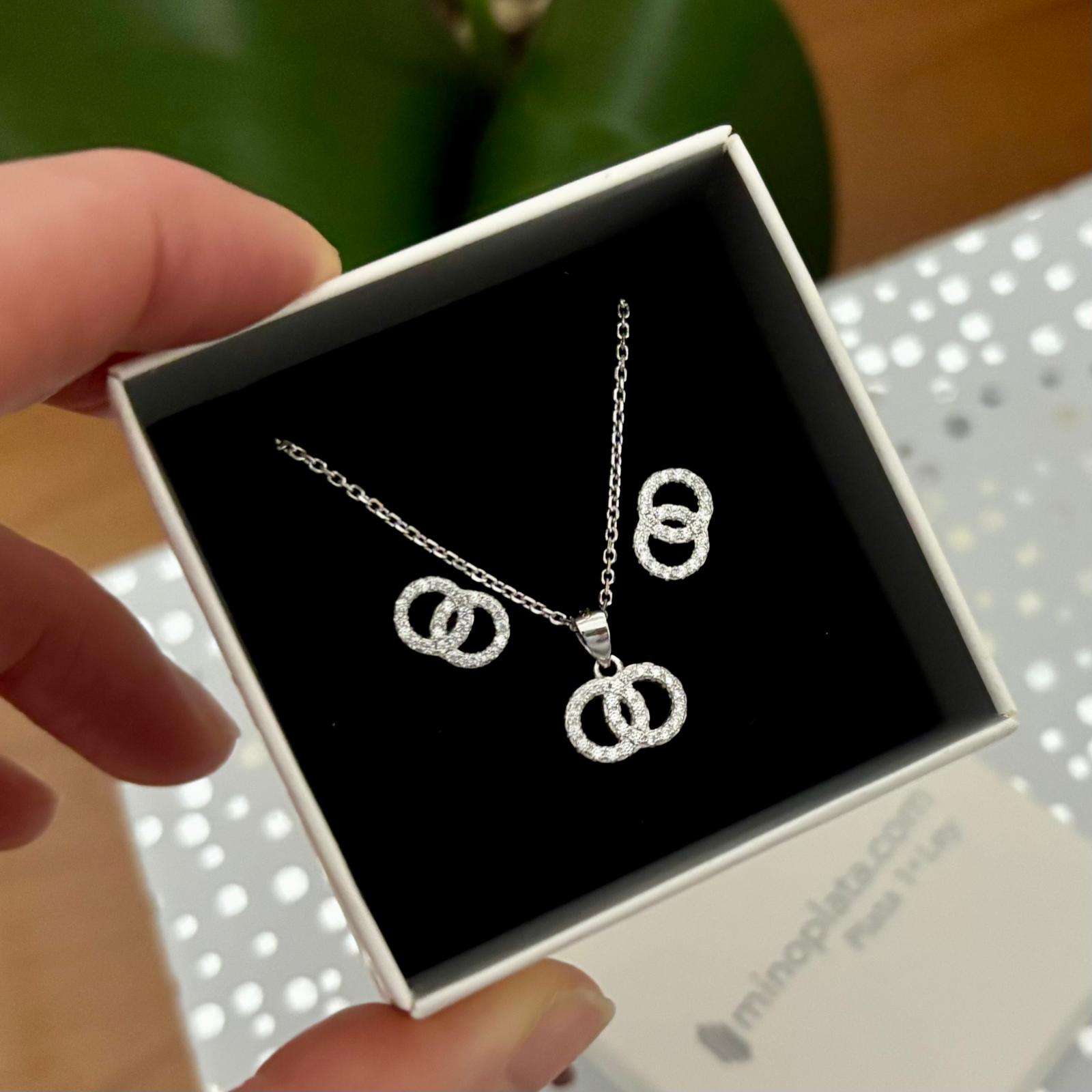 Conjunto Pendientes y Gargantilla doble karma de Plata rodiada con Circonitas