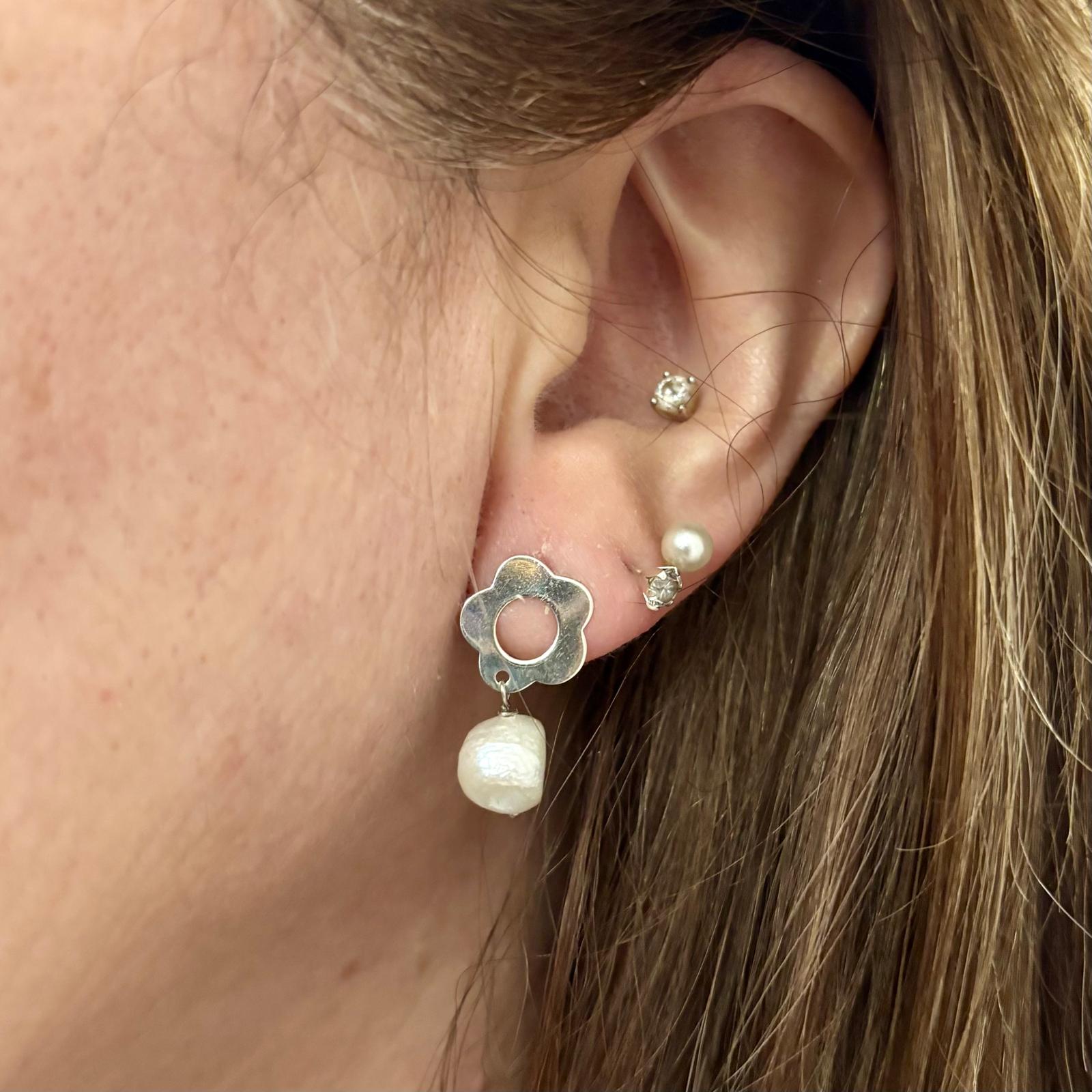 Pendientes margarita de Plata de ley 925 con Perlas sintéticas colgantes 4