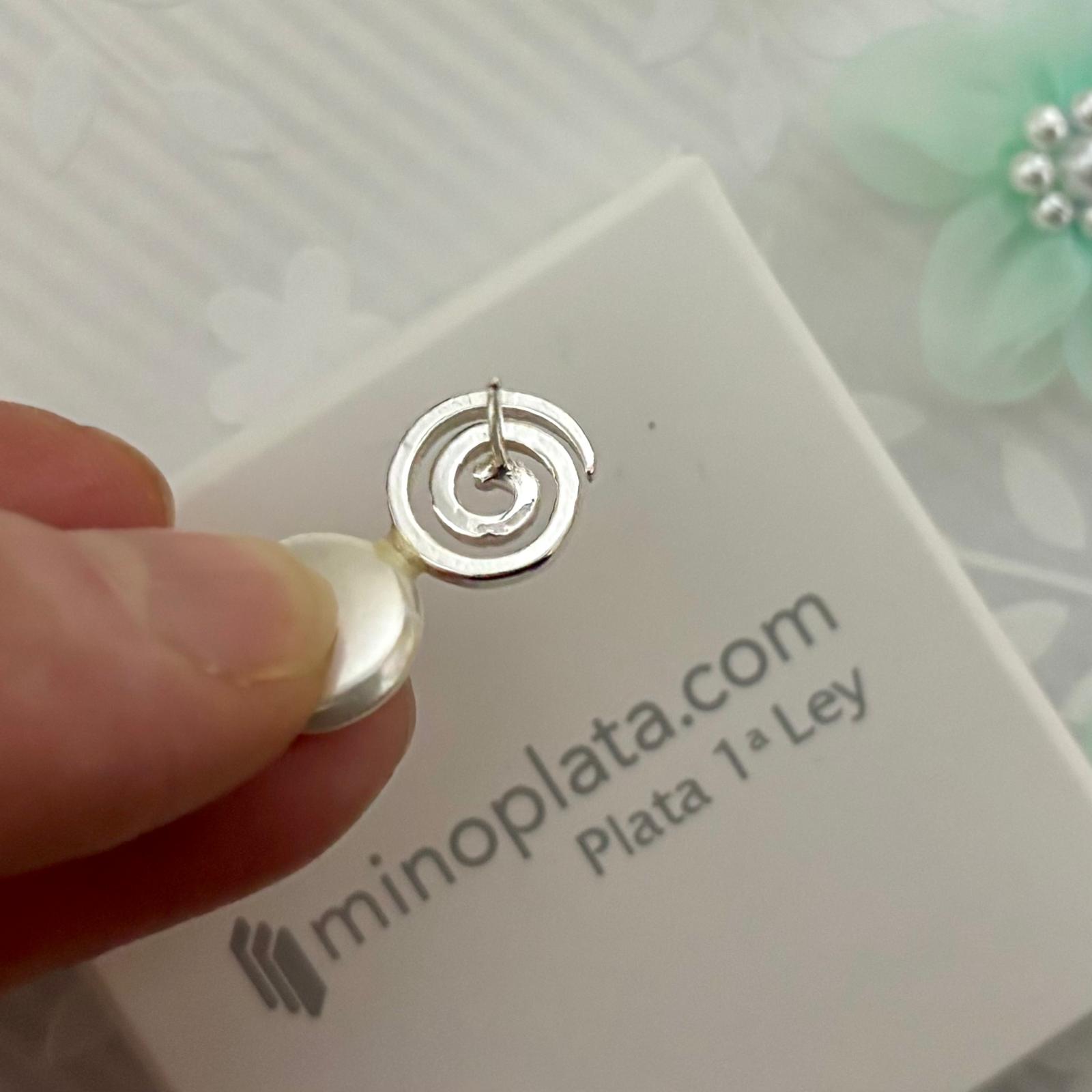 Pendientes espiral de Plata y Perlas planas 10 Mm. para mujer 5