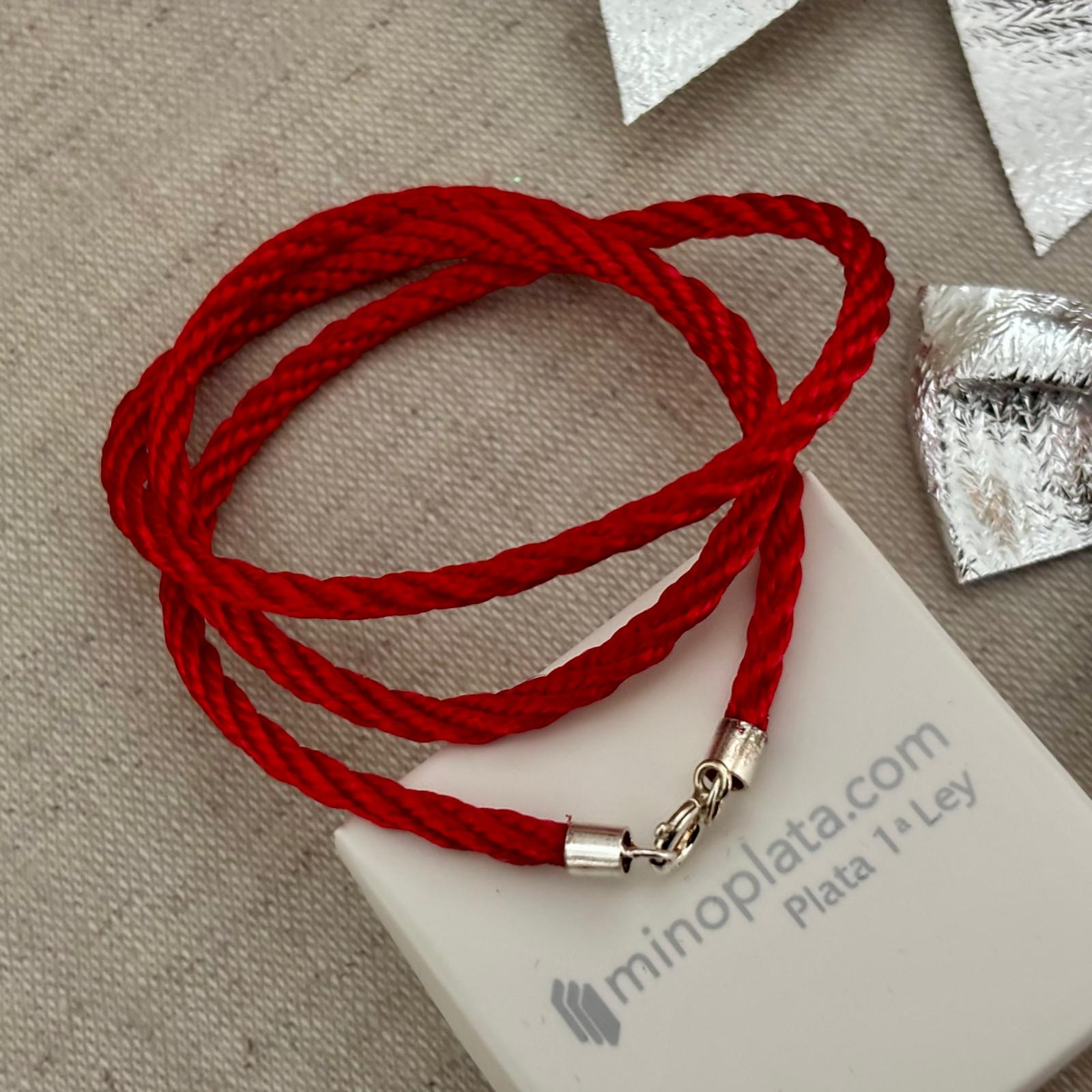 Gargantilla de seda reliada color rojo 2,5mm y cierre de Plata de ley 925 50cm