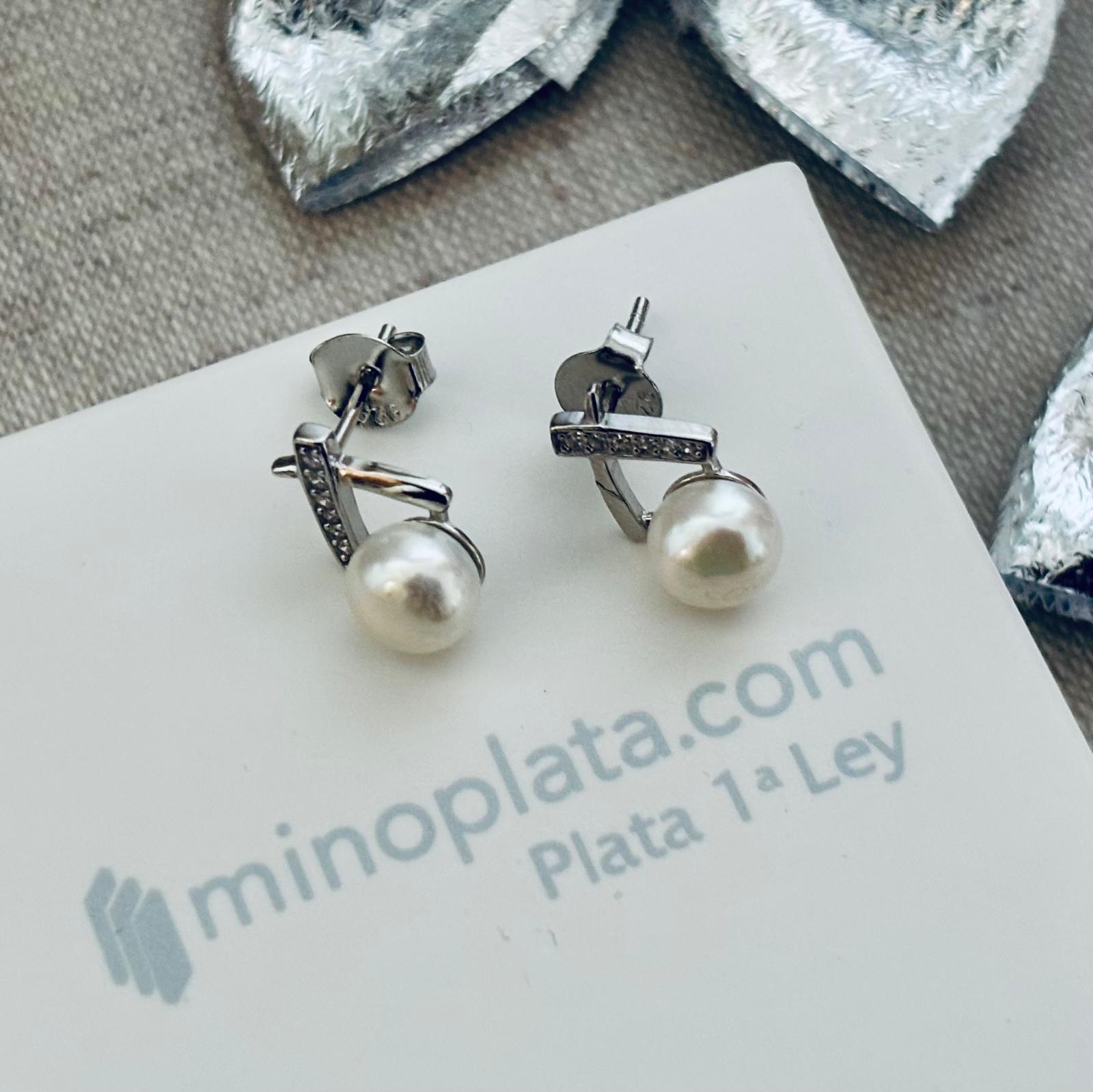 Pendientes de Plata rodiada con Perlas cultivadas y Criconitas micro 4