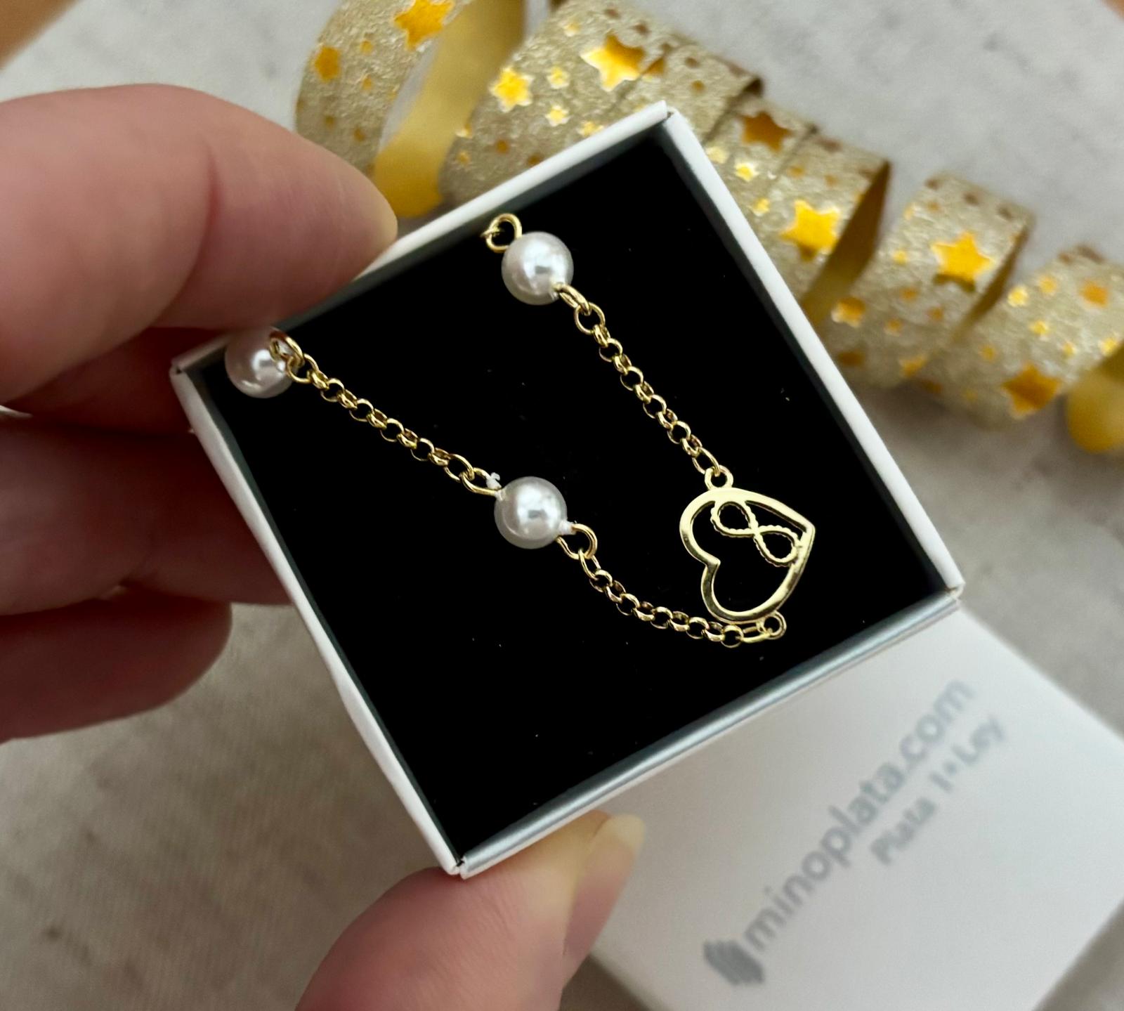 Pulsera infantil corazón e infinito de Plata chapada en Oro con Perlas cultivadas Primera Comunión 4