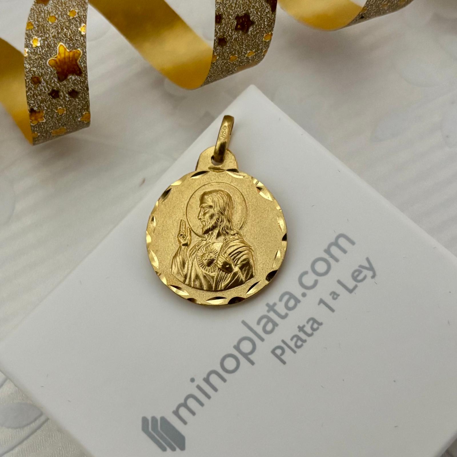 Medalla Escapulario Virgen del Carmen y Sagrado Corazón de Jesús en Plata de ley chapada en Oro 20mm 4