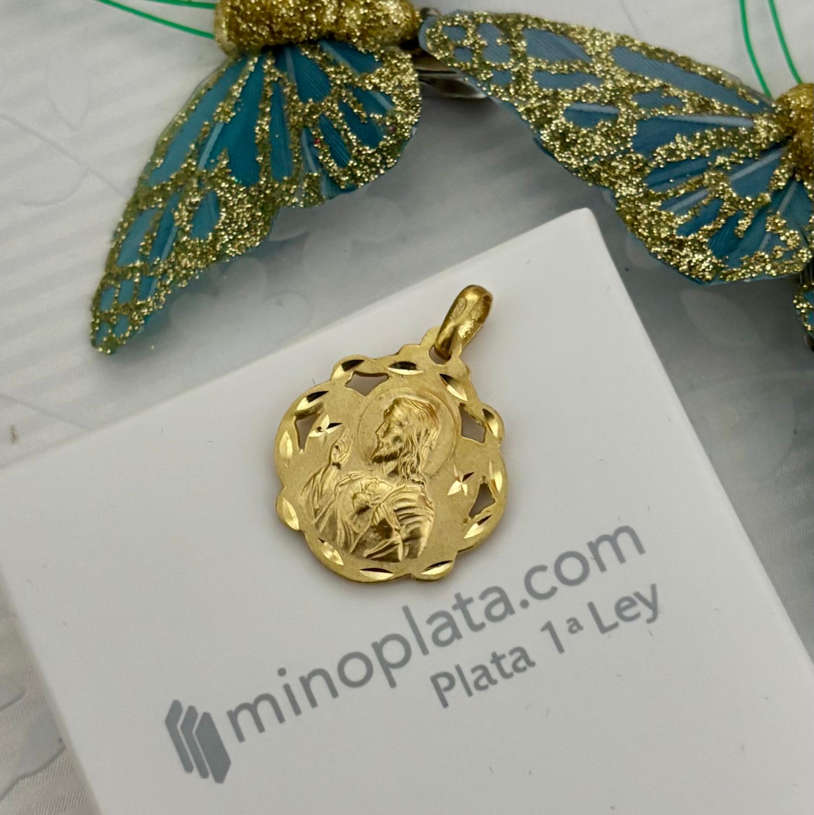 Medalla Escapulario calada de Plata chapada en Oro 20x23mm 4