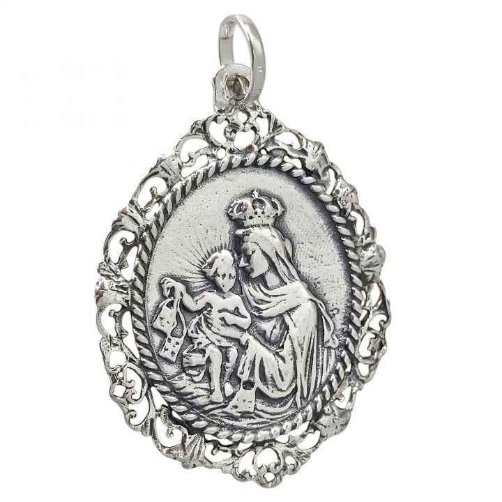 Medalla Virgen del Carmen de Plata de ley envejecida y calada