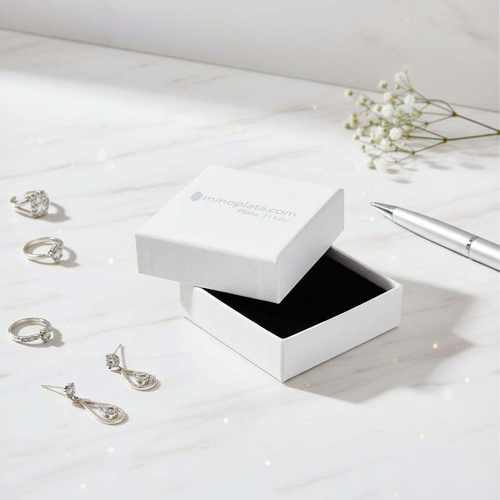 Pendientes infantiles elefante calada en Plata con cierre rosca de seguridad