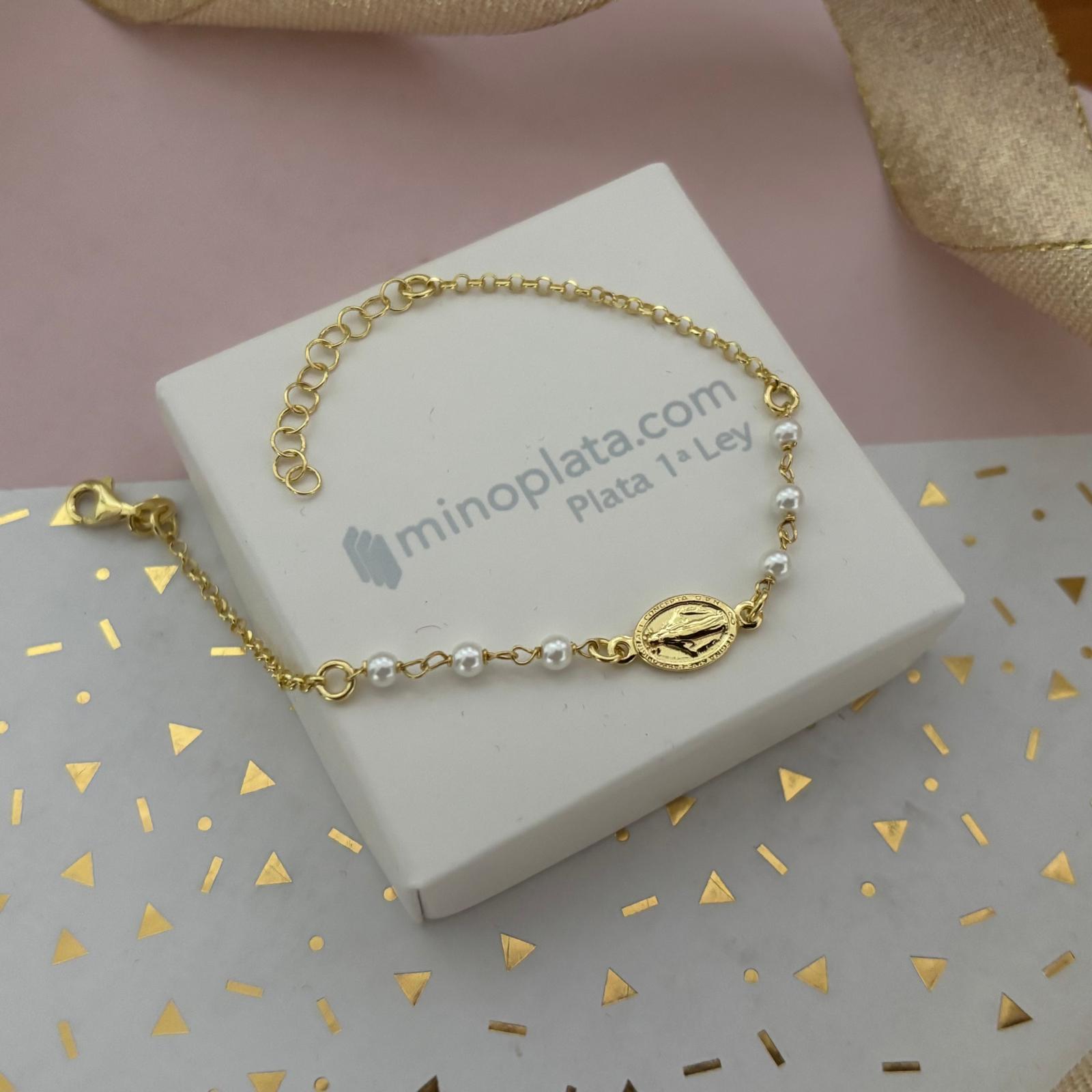 Pulsera niña con la Virgen Milagrosa de Plata chapada en Oro con Perlitas cultivadas Primera Comunión 4