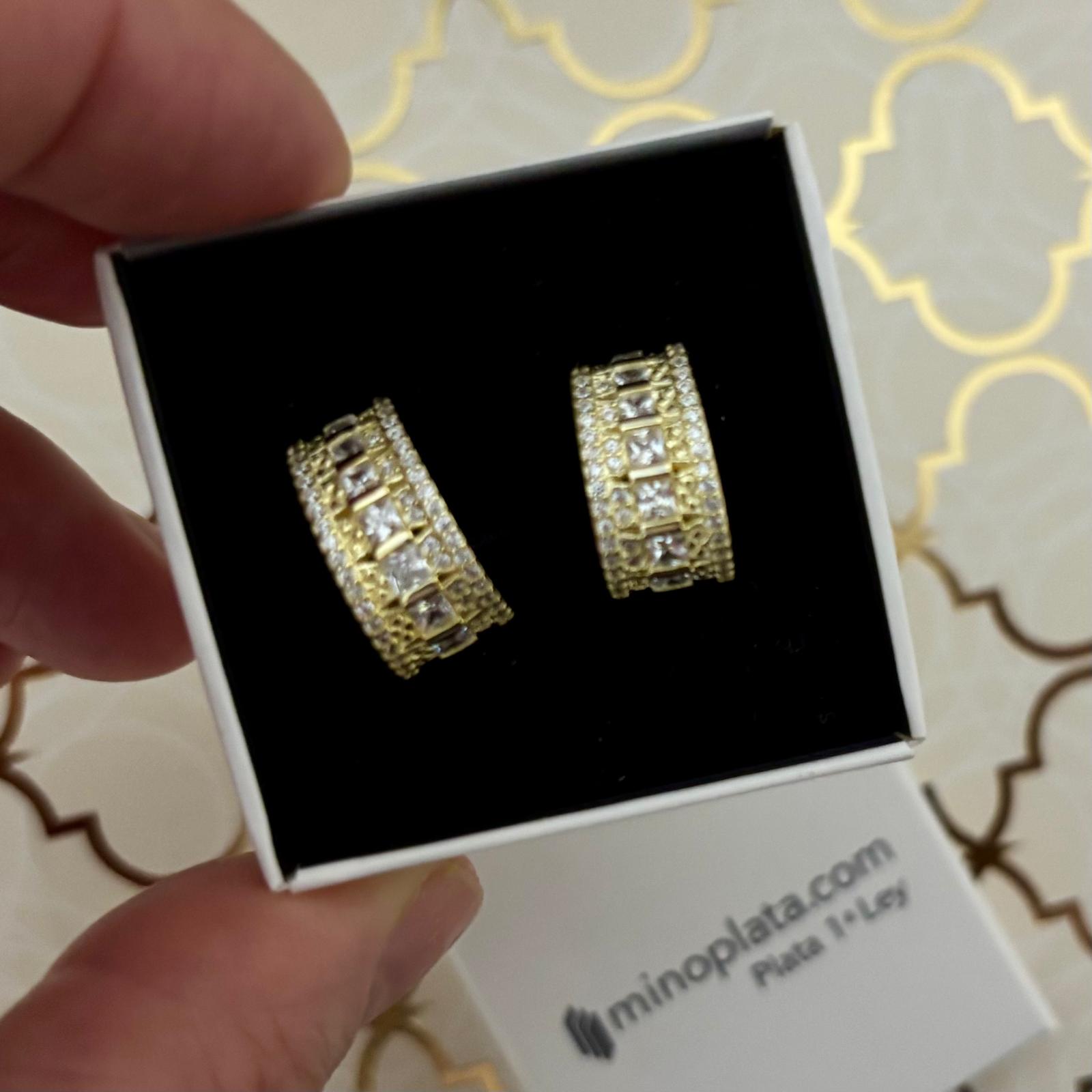 Pendientes Medio Aro Plata Dorada Circonitas Omega | Minoplata 4