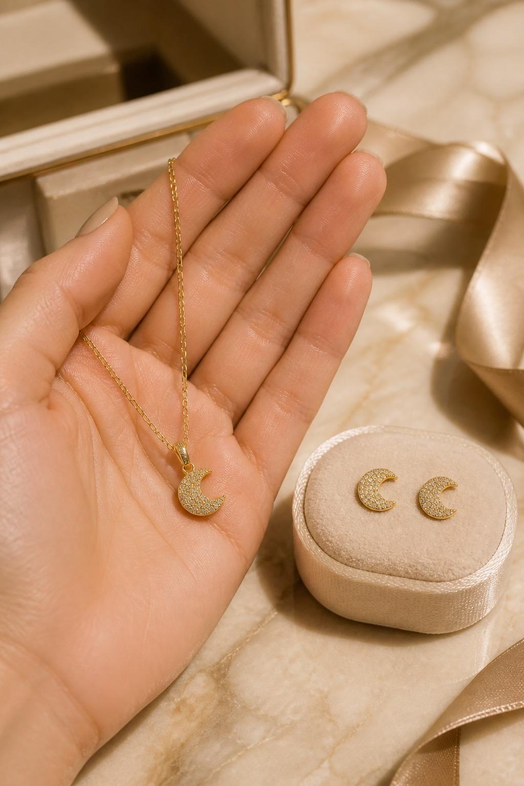 Juego de Pendientes y Gargantilla luna de Plata de ley bañada en Oro con Circonitas 3