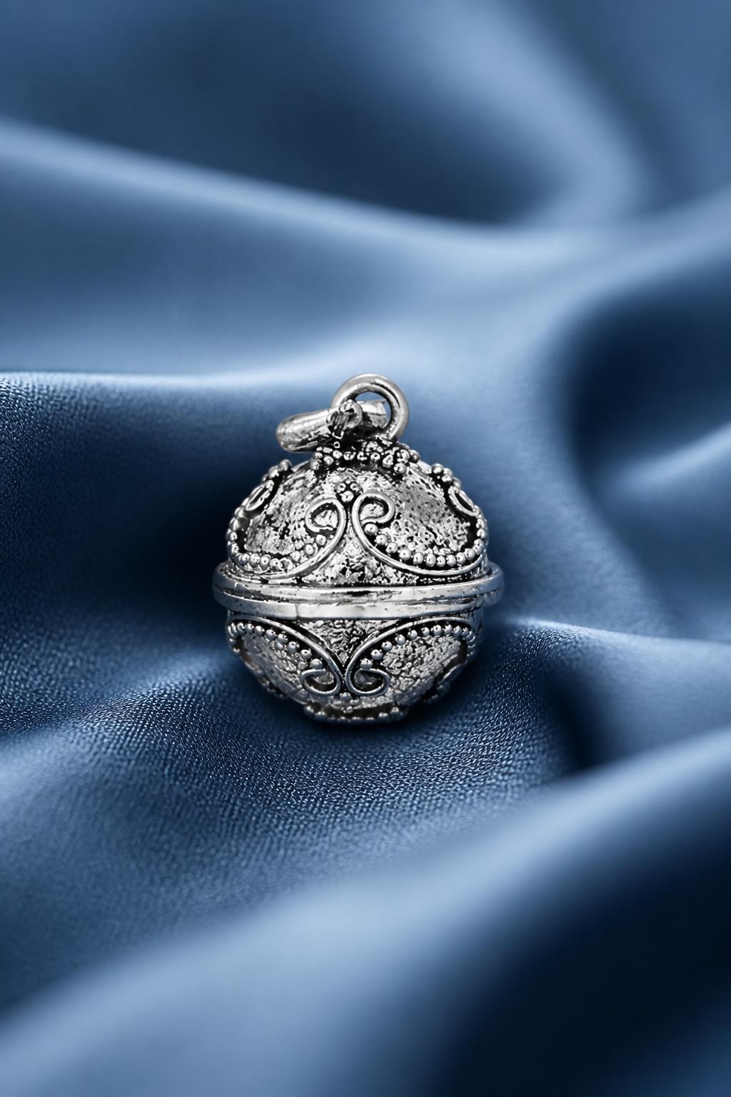 Llamador de Ángeles Pequeño en Plata de Ley 925 12mm | Minoplata 3