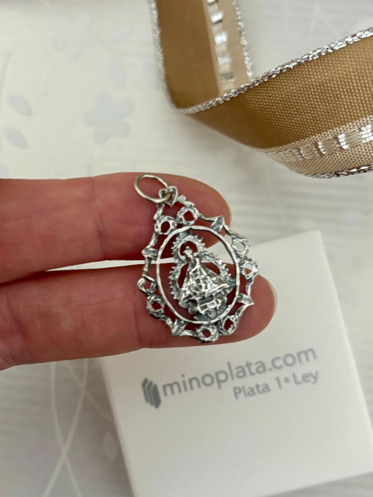 Medalla Virgen de la Cabeza Plata de Ley 925 Calada