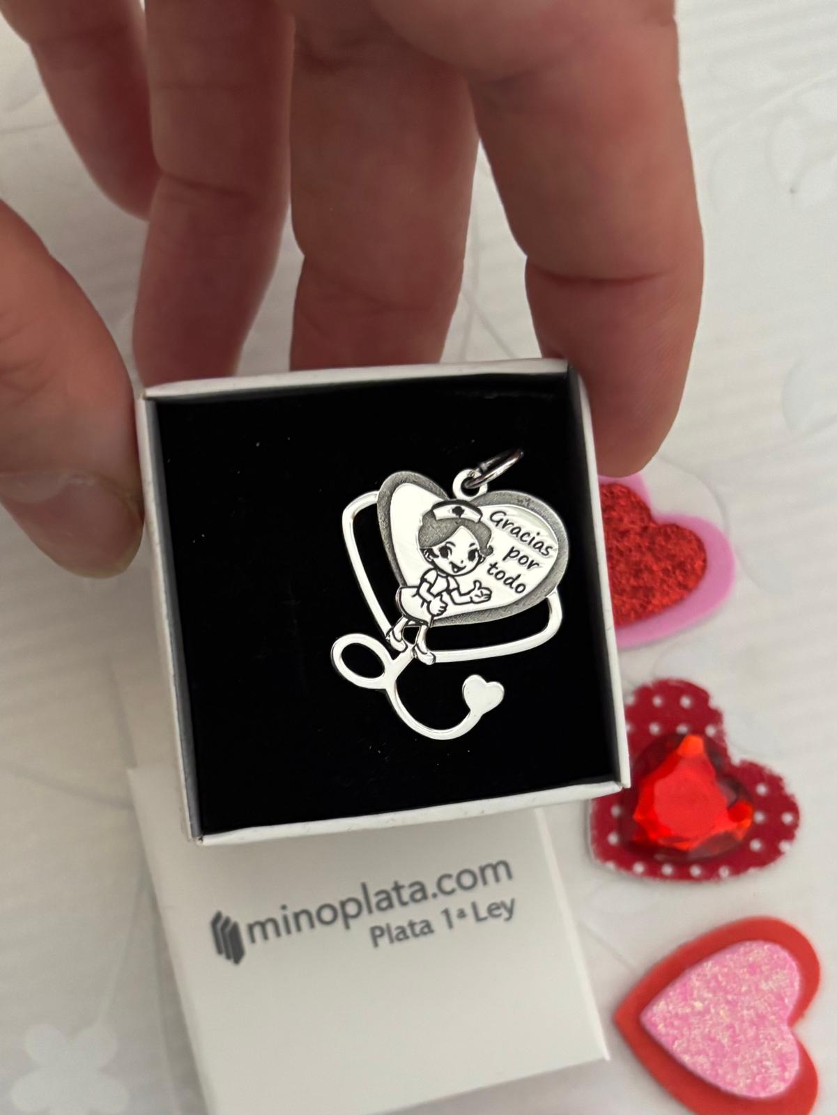 Colgante corazón fonendo enfermera "Gracias por todo" de Plata 3