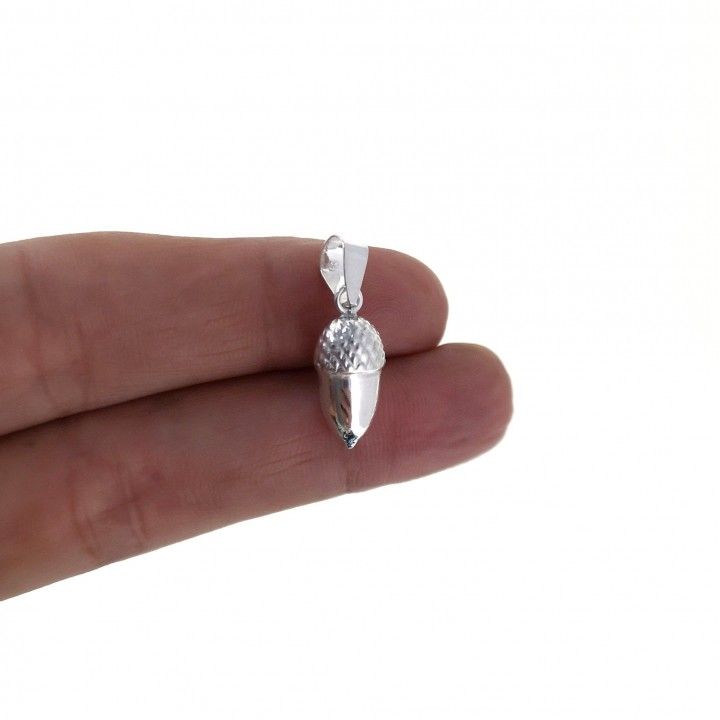 Colgante bellota 15mm de Plata de ley 925