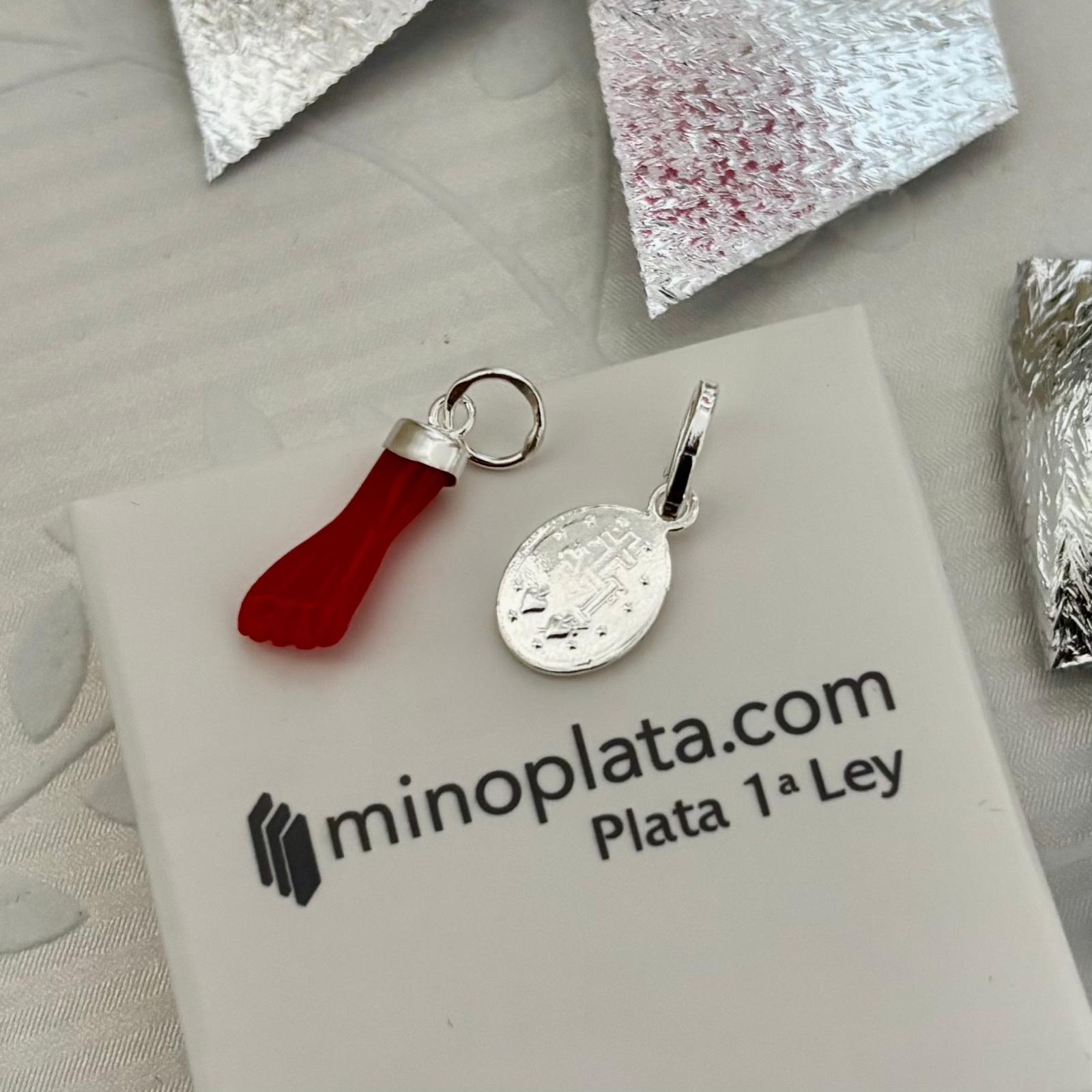 Set de amuletos higa roja 15mm y medalla Virgen Milagrosa pequeña 8mm de Plata de ley 925 3