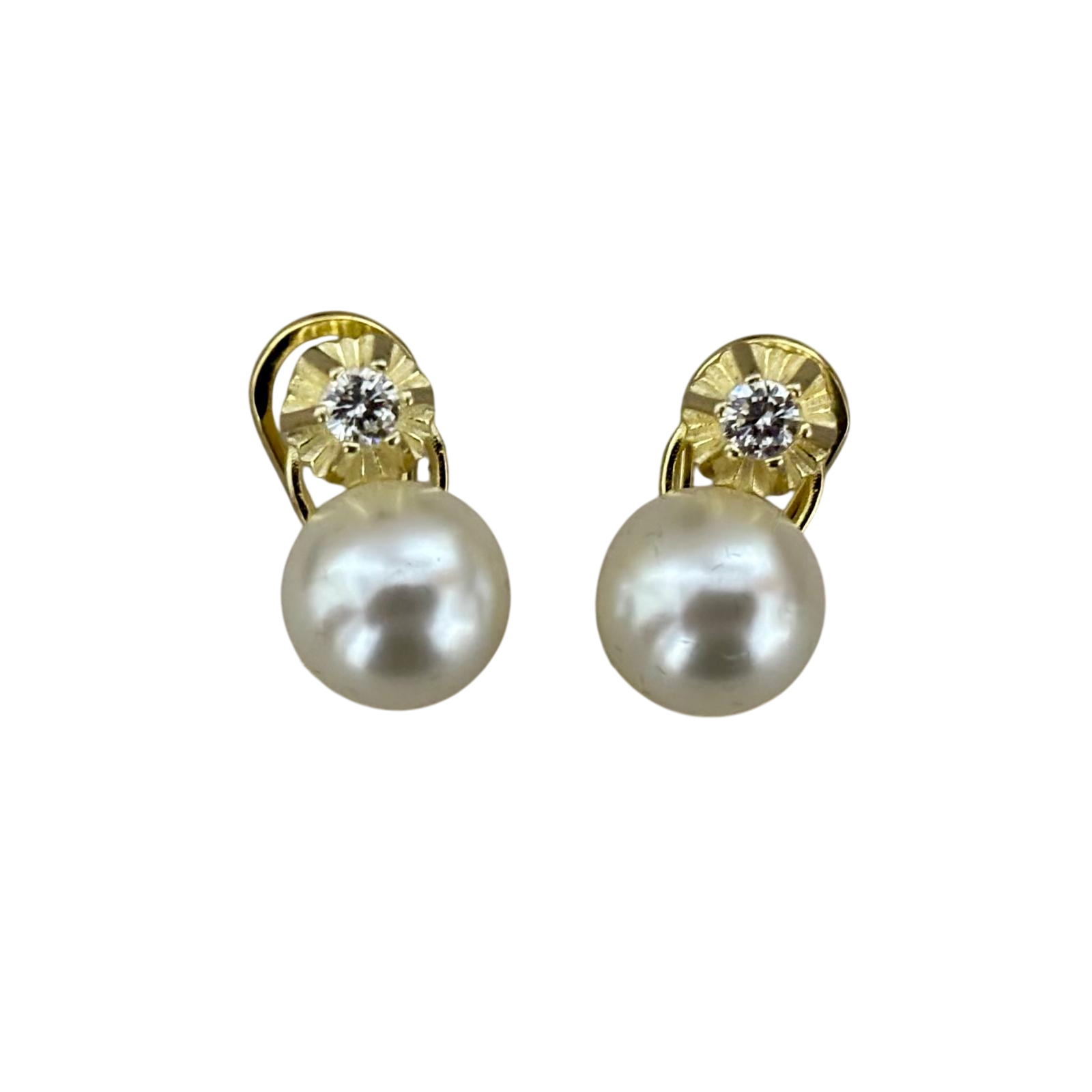Pendientes de Plata de ley chapada oro Perlas cultivadas 10mm con Circonitas y cierre omega
